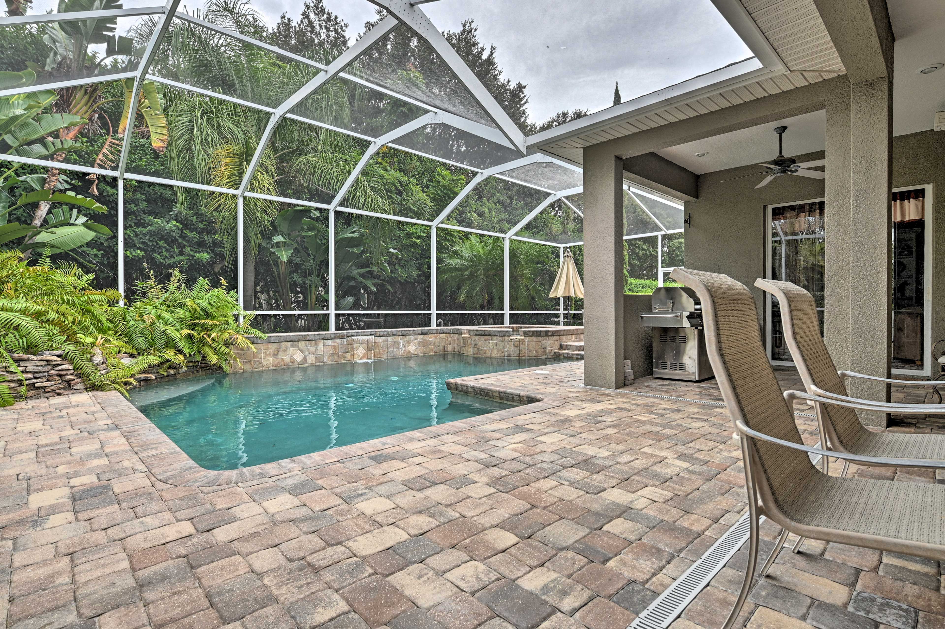 Pool | Depth (4' - 8')