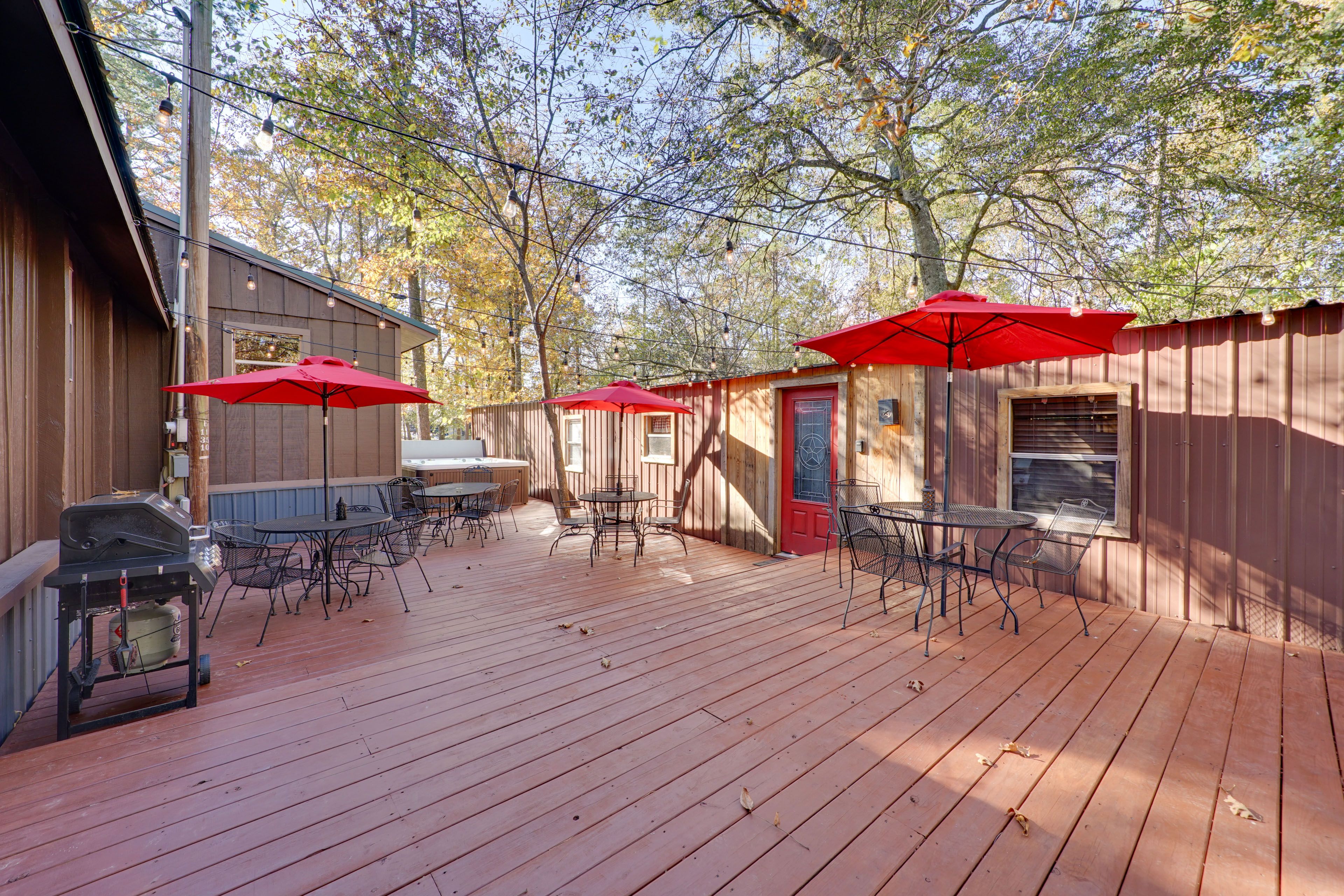 Private Deck | Gas Grill