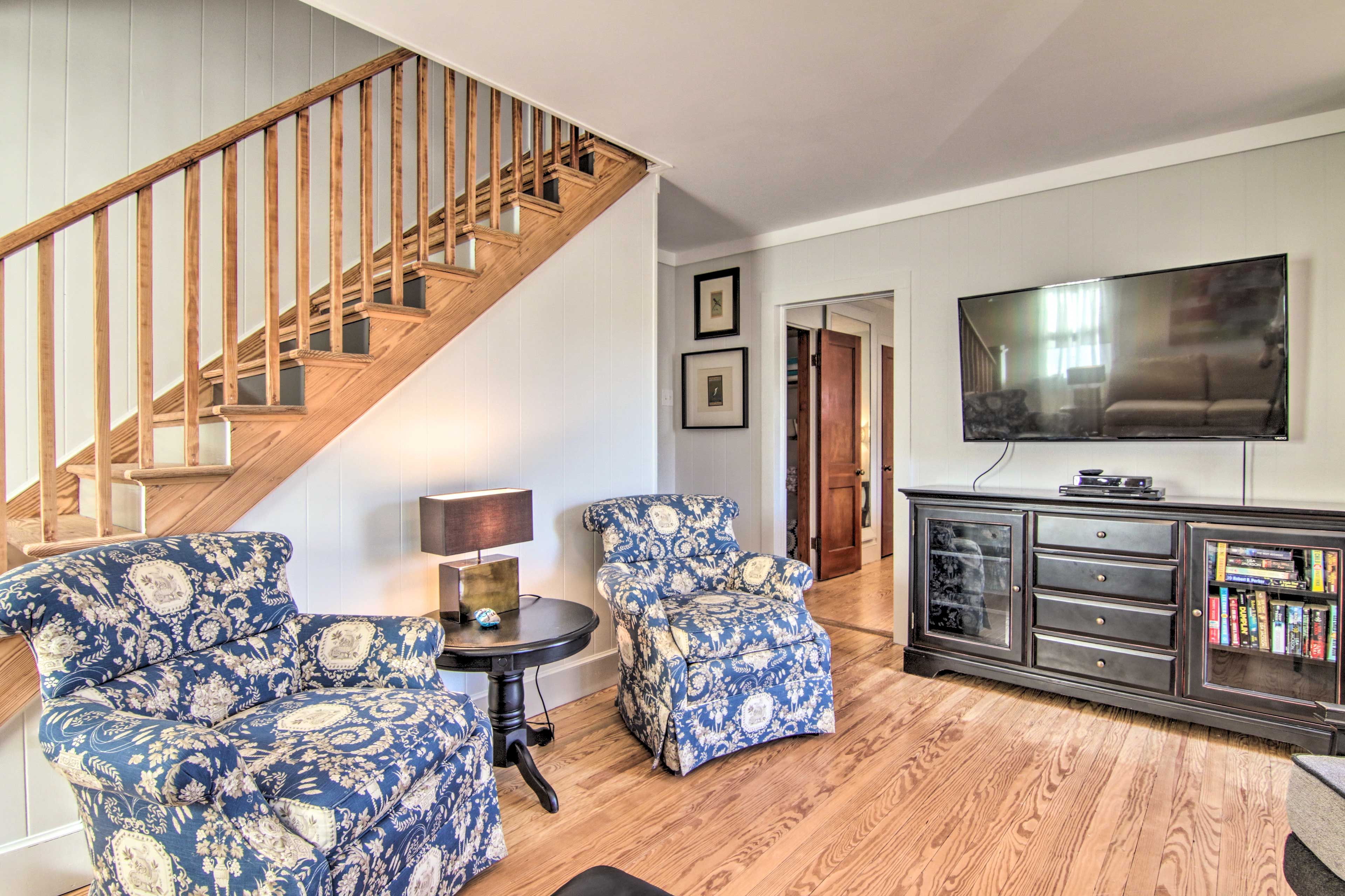 Living Room | Central Heating & Air Conditioning
