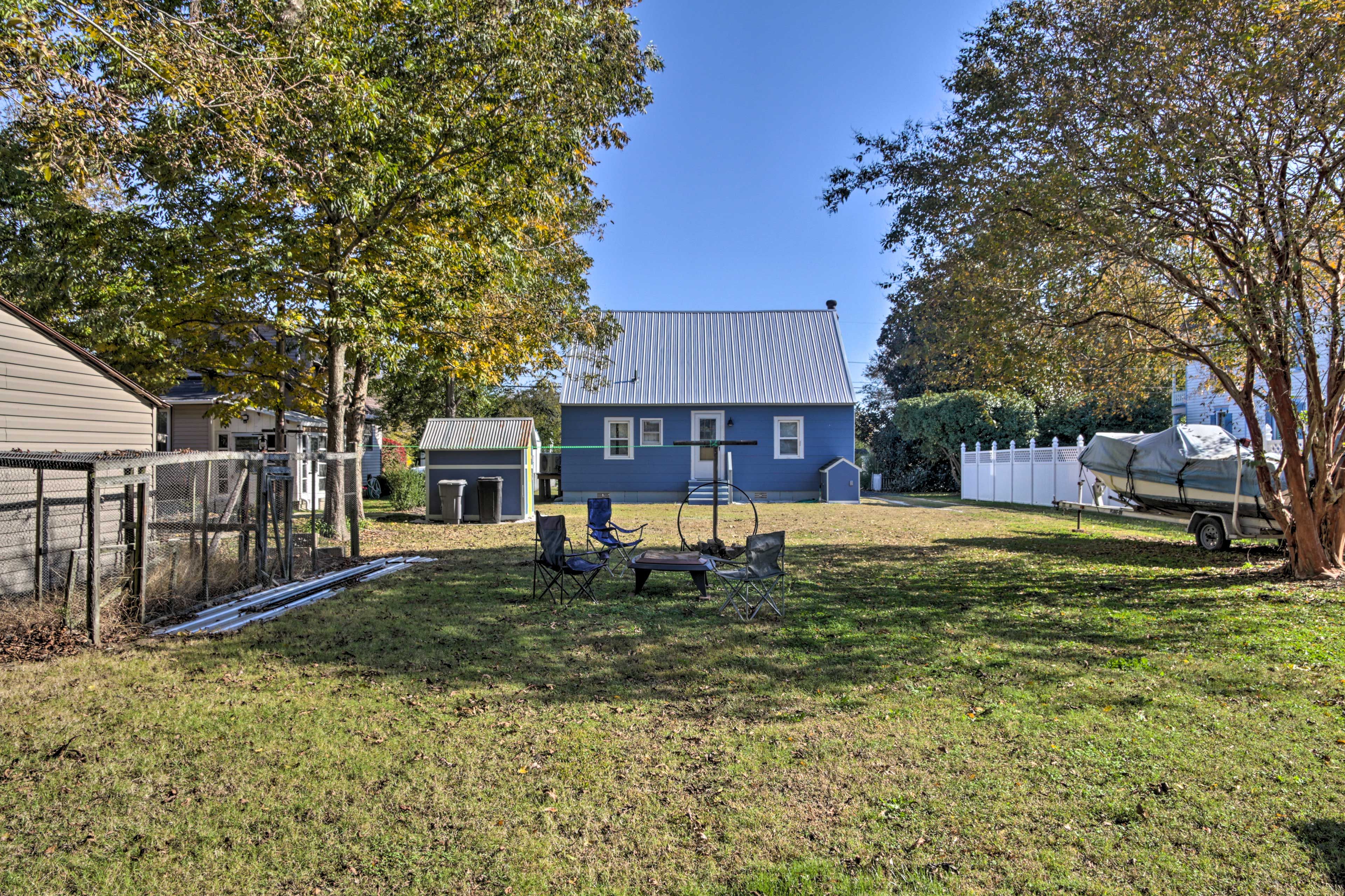 Cottage Exterior | 2 Exterior Security Cameras