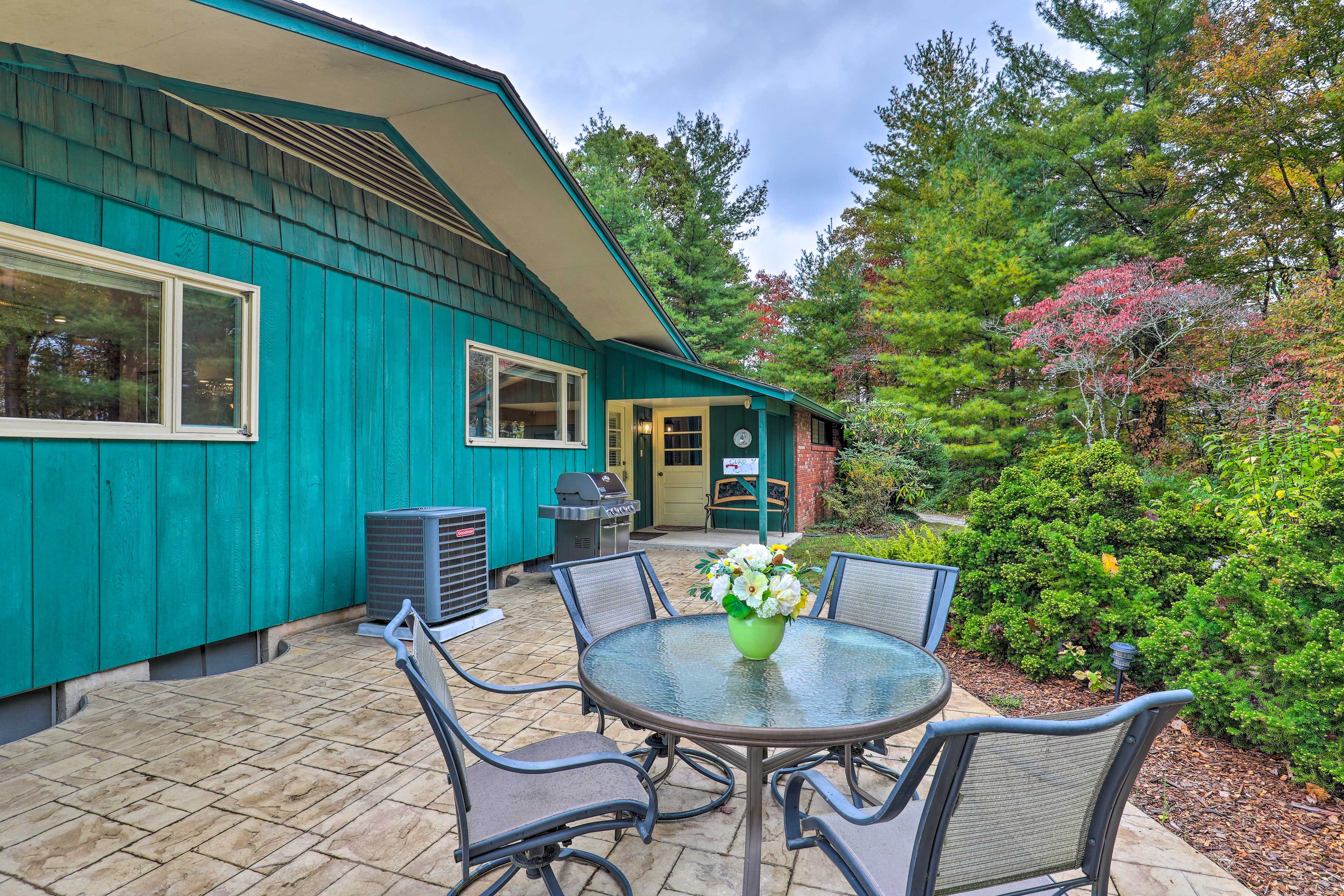 Patio | 6' x '10 Dog Pen