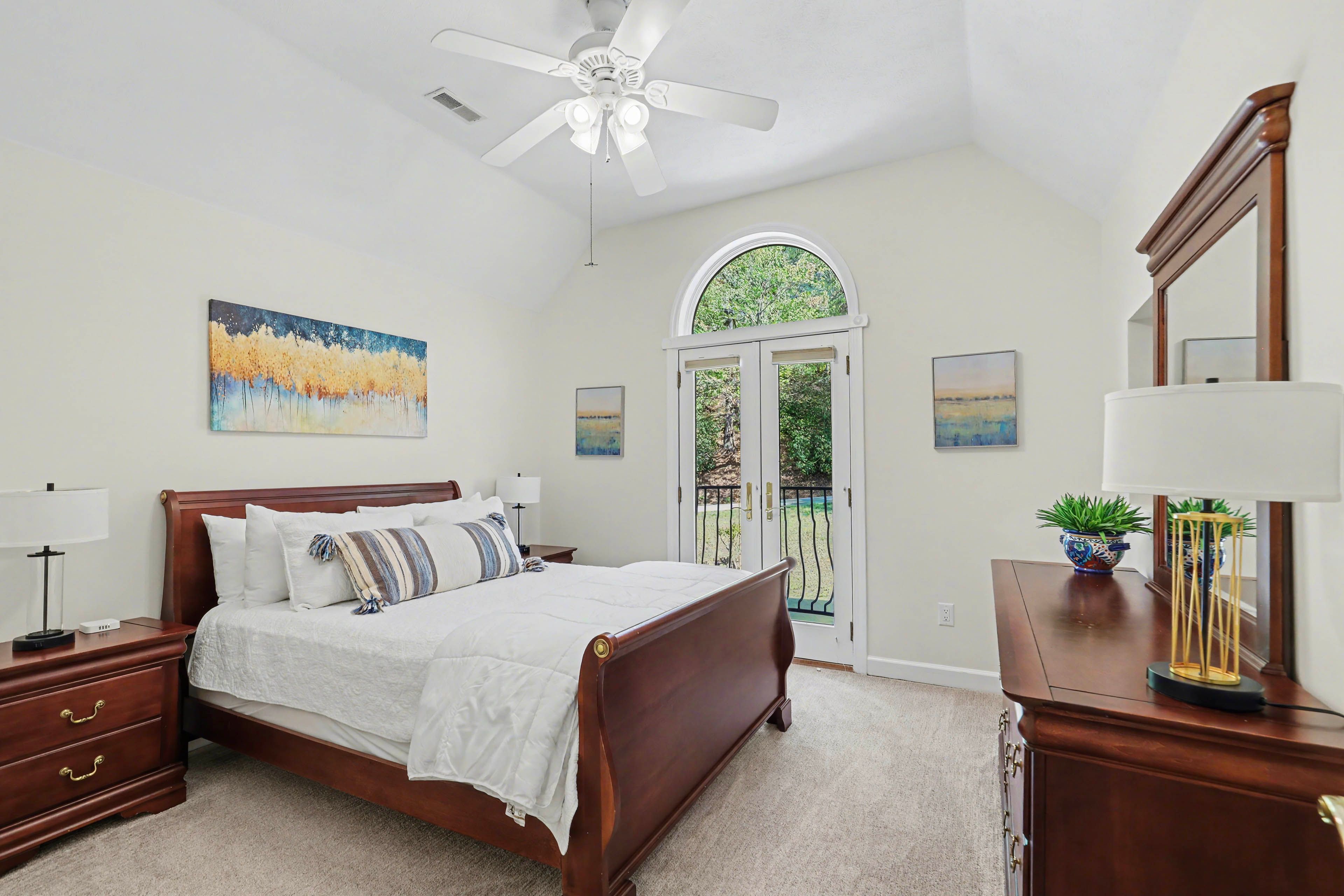 Bedroom 3 | Queen Bed | 2nd Floor
