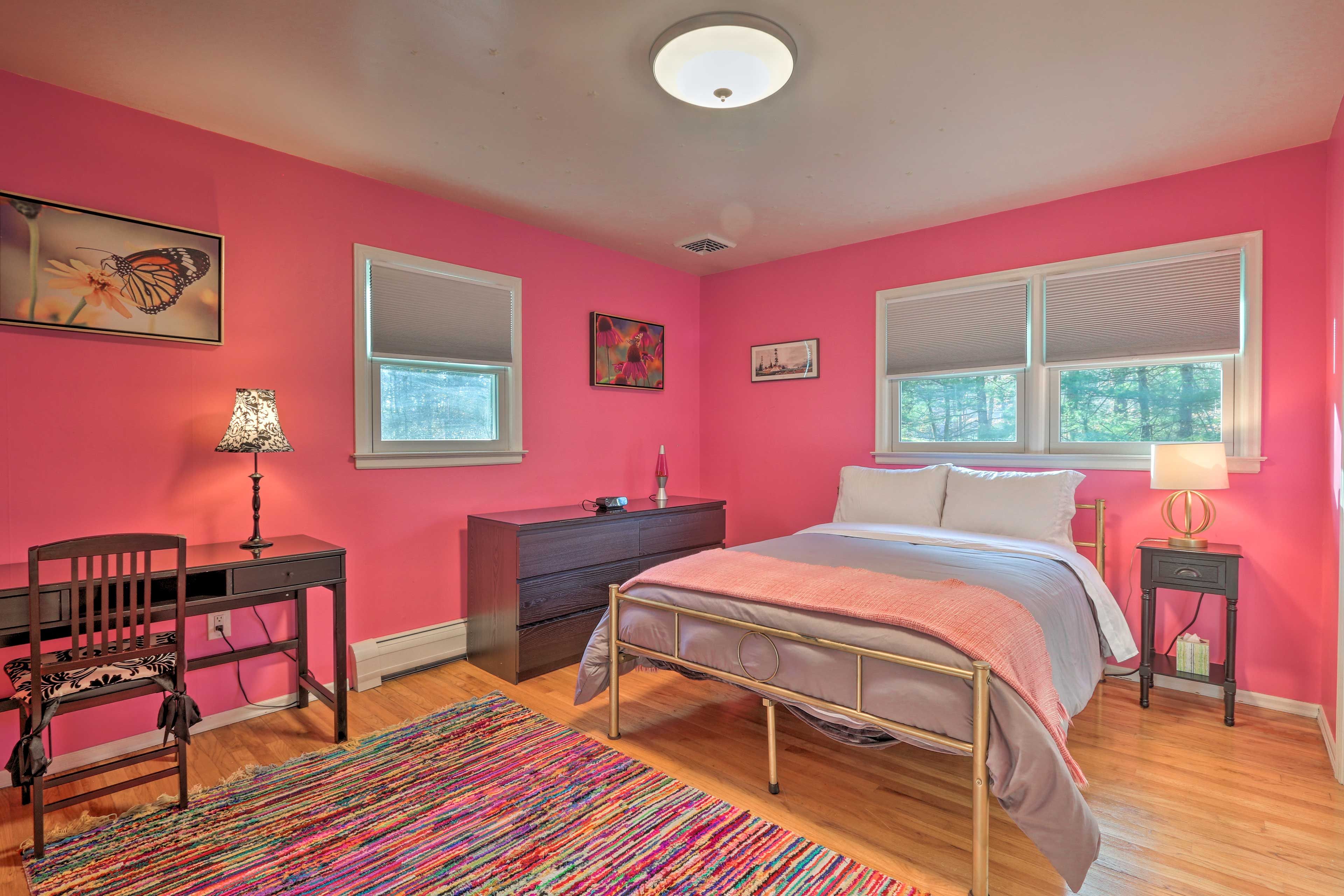 Bedroom 2 | Queen Bed | 2nd Floor