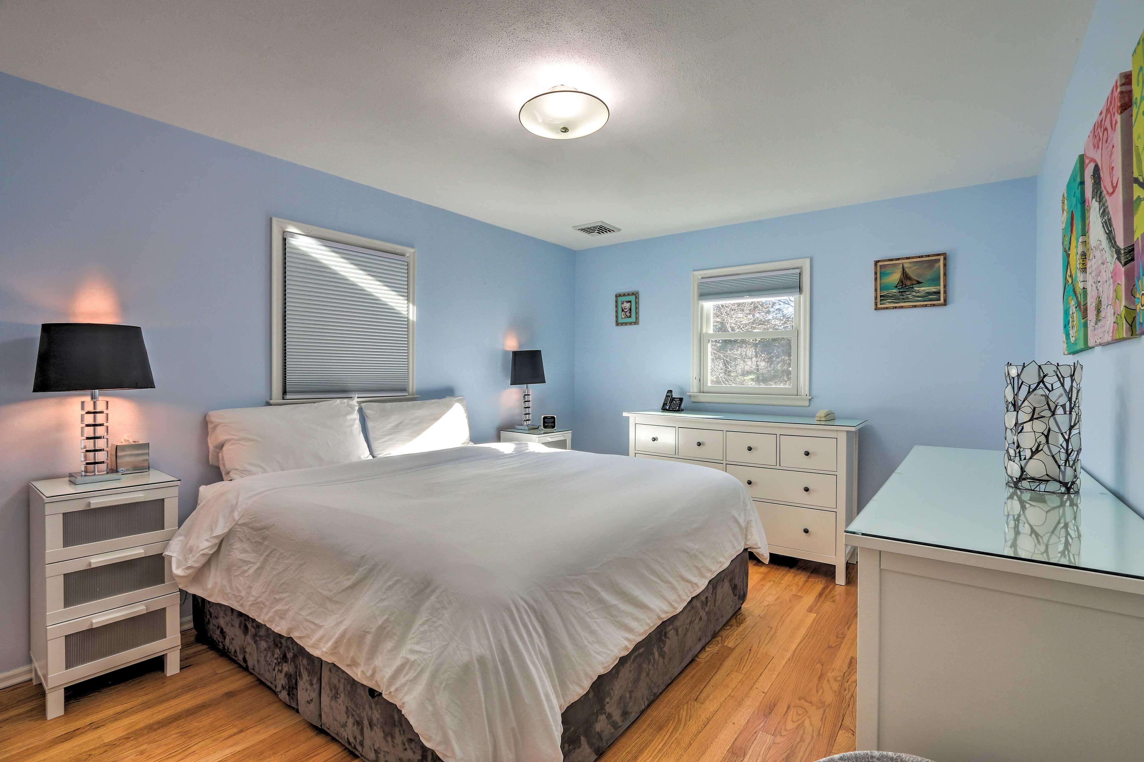 Bedroom 1 | King Bed | 2nd Floor