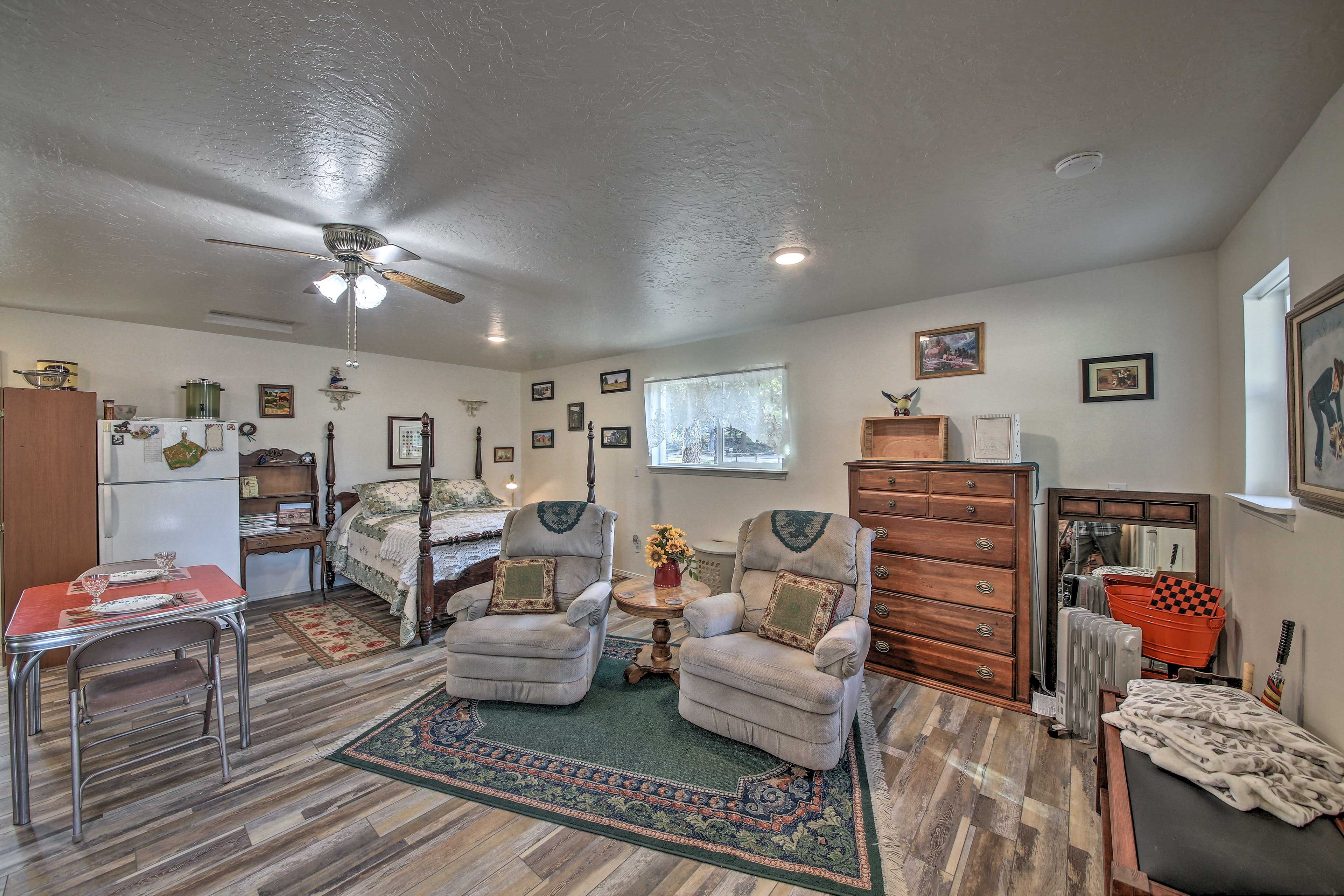 Libby Vacation Rental | Studio | 1BA | Step-Free Access | 575 Sq Ft