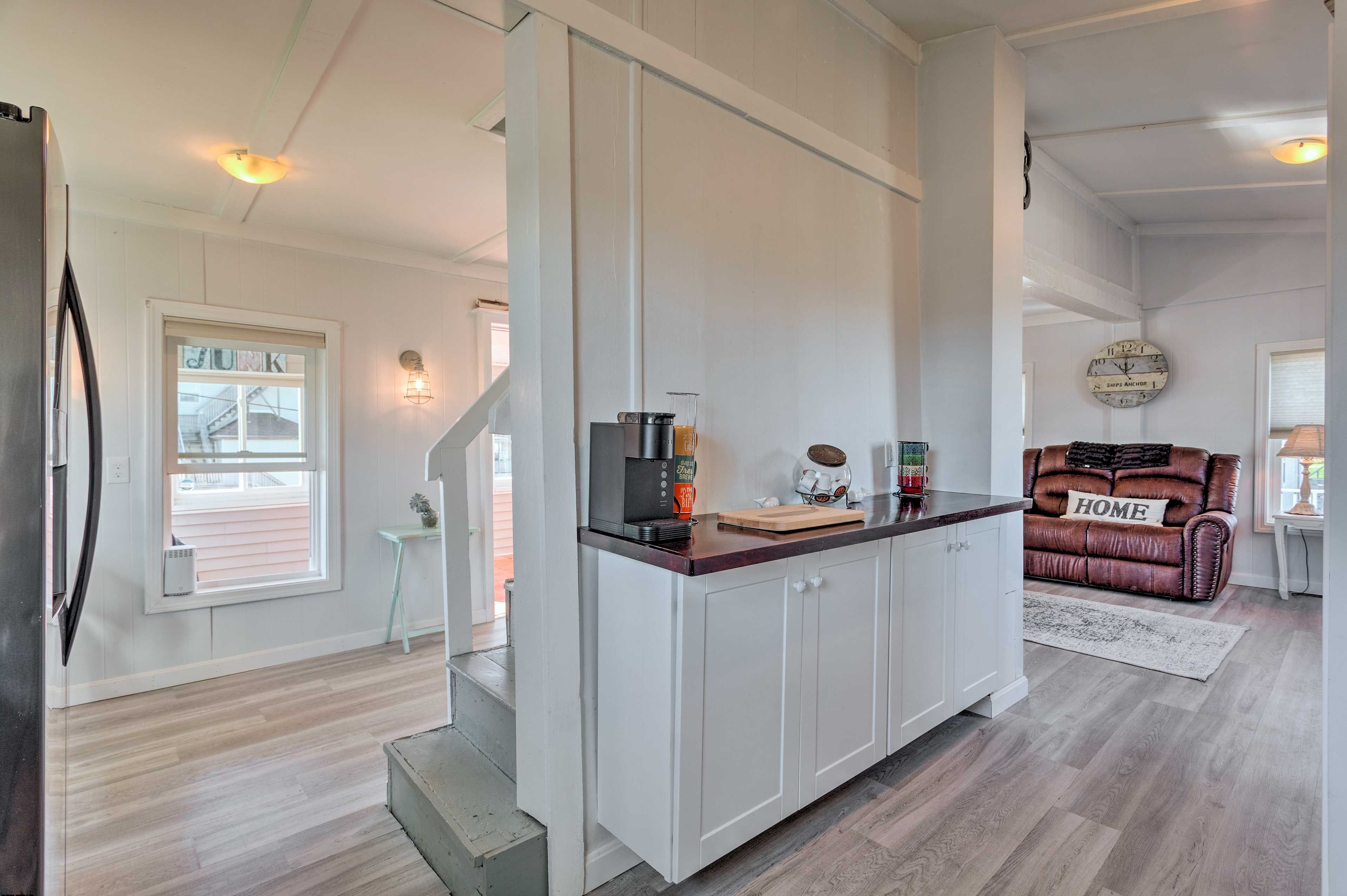 Kitchen | Coffee Station | 1st Floor