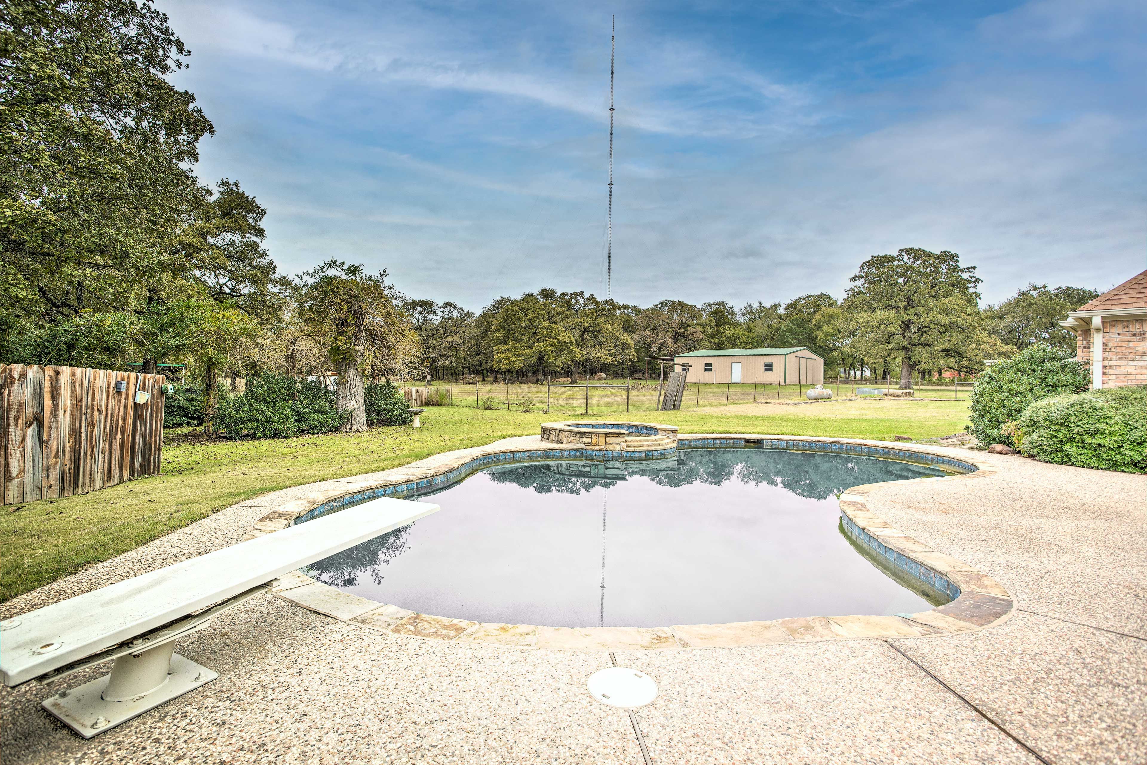Outdoor Space | Unheated Pool