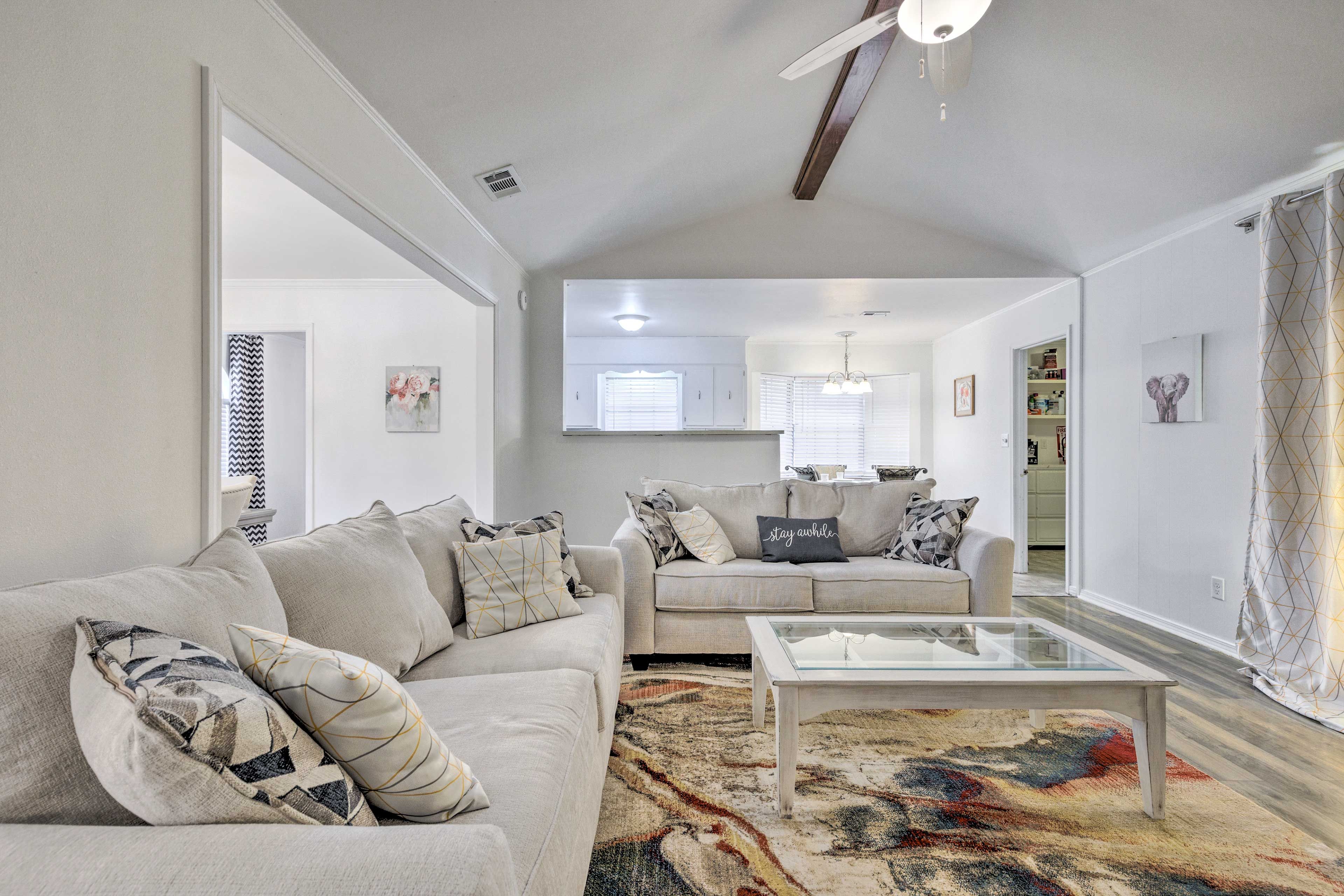 Living Room | Ceiling Fan