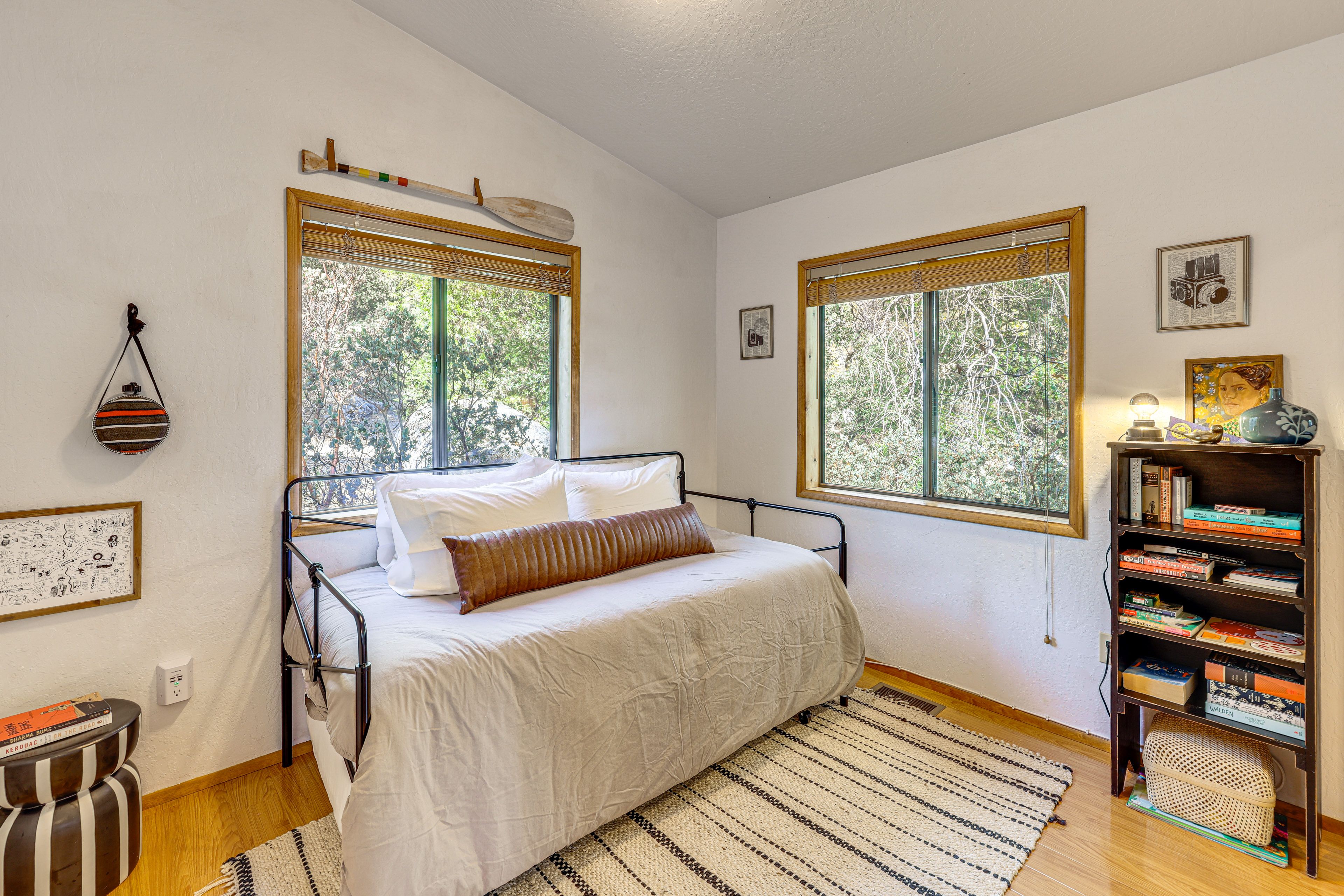 Bedroom 2 | Twin Bed w/ Twin Trundle