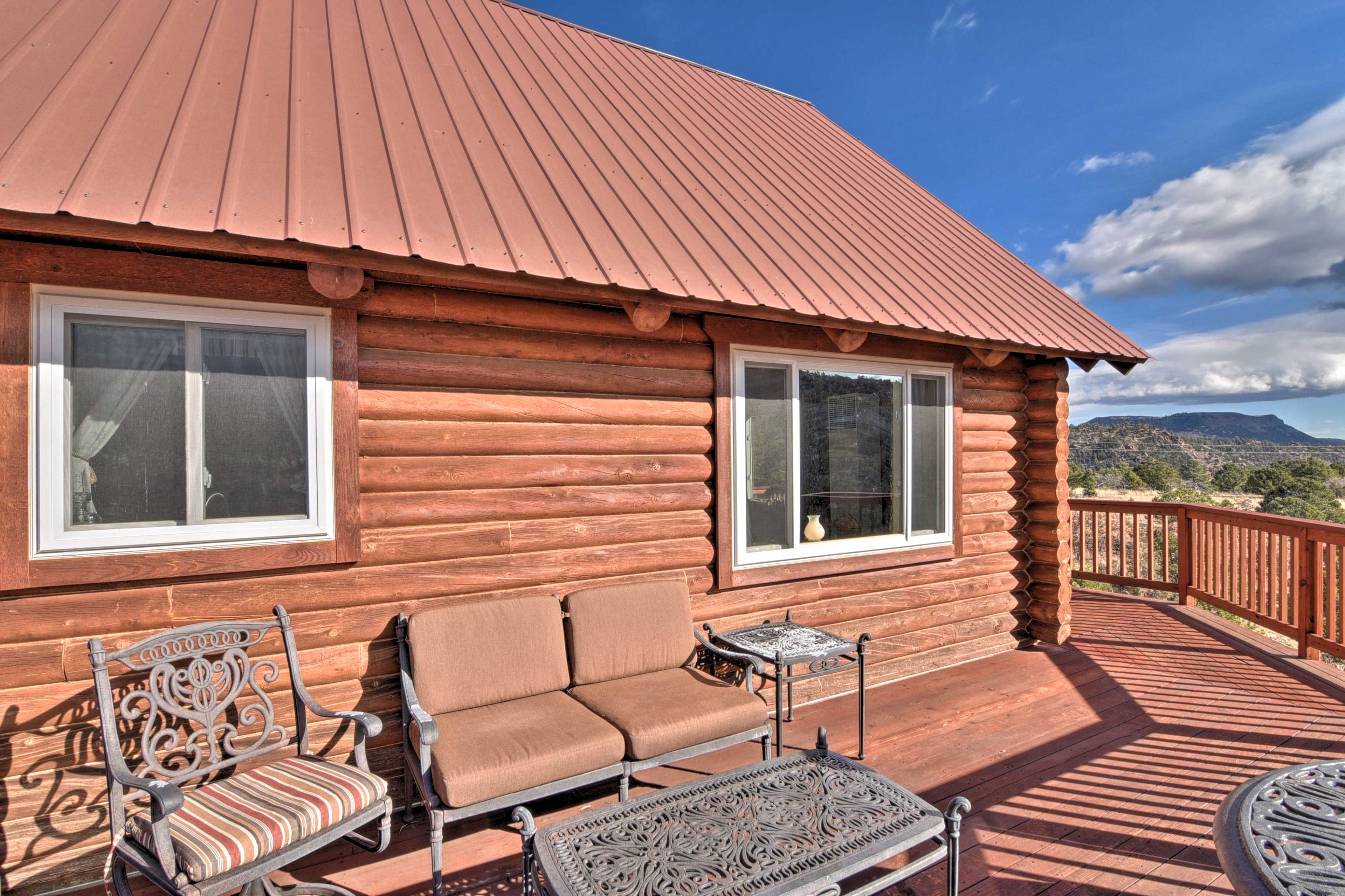 Wraparound Deck