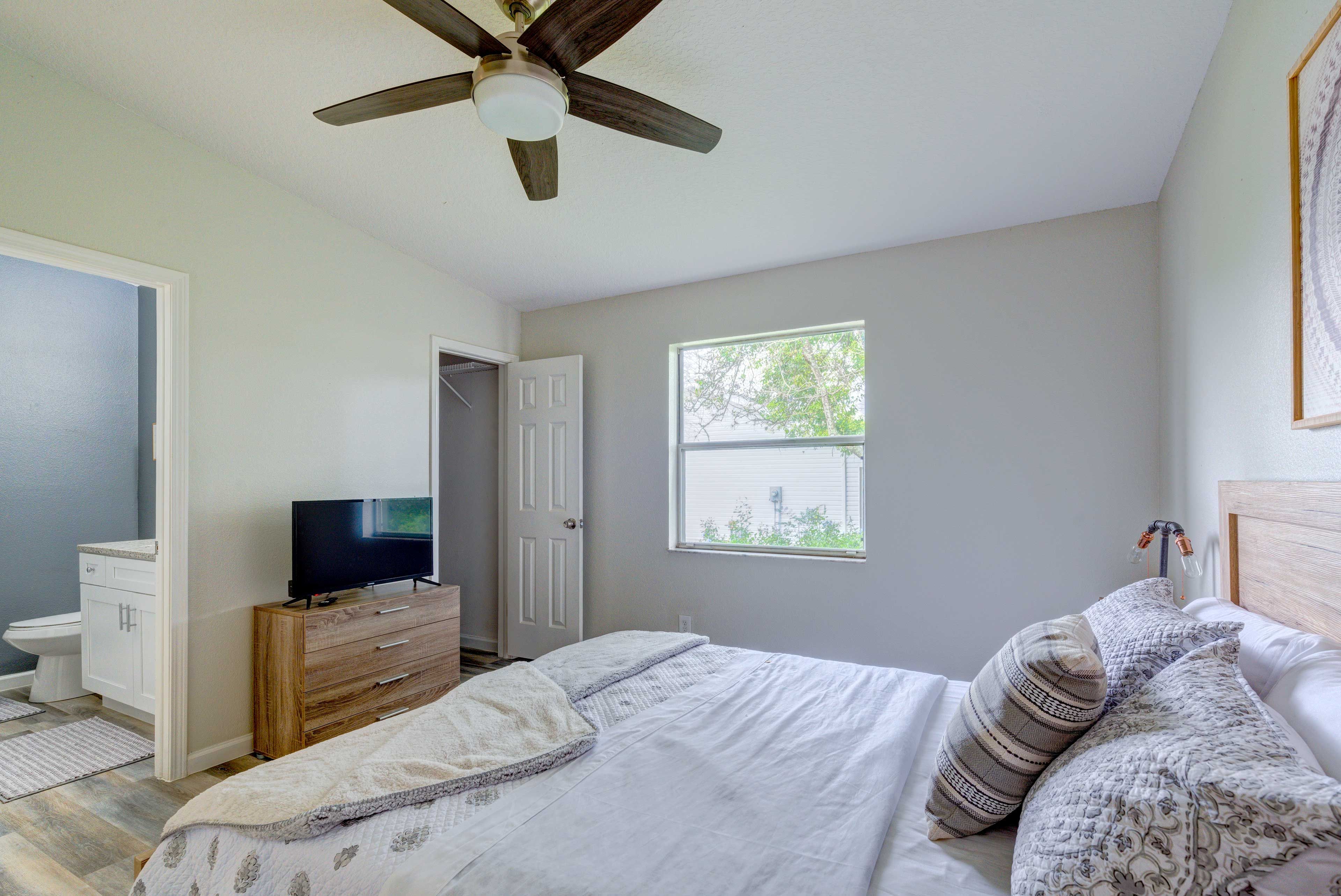 Bedroom 1 | Linens Provided | Flat-Screen TV