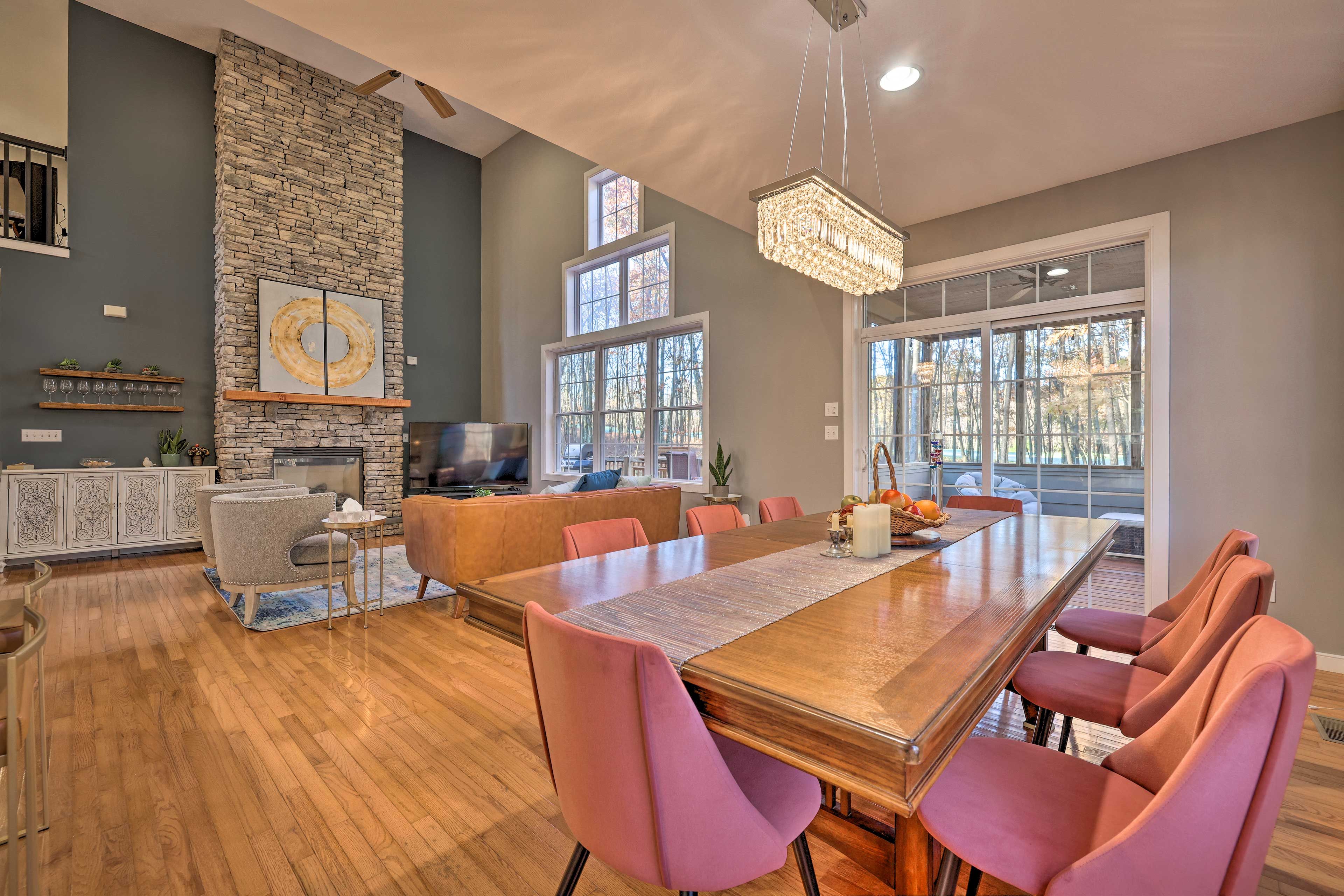 Dining Room | Access to Sunroom/Living Room | Central Air Conditioning/Heating