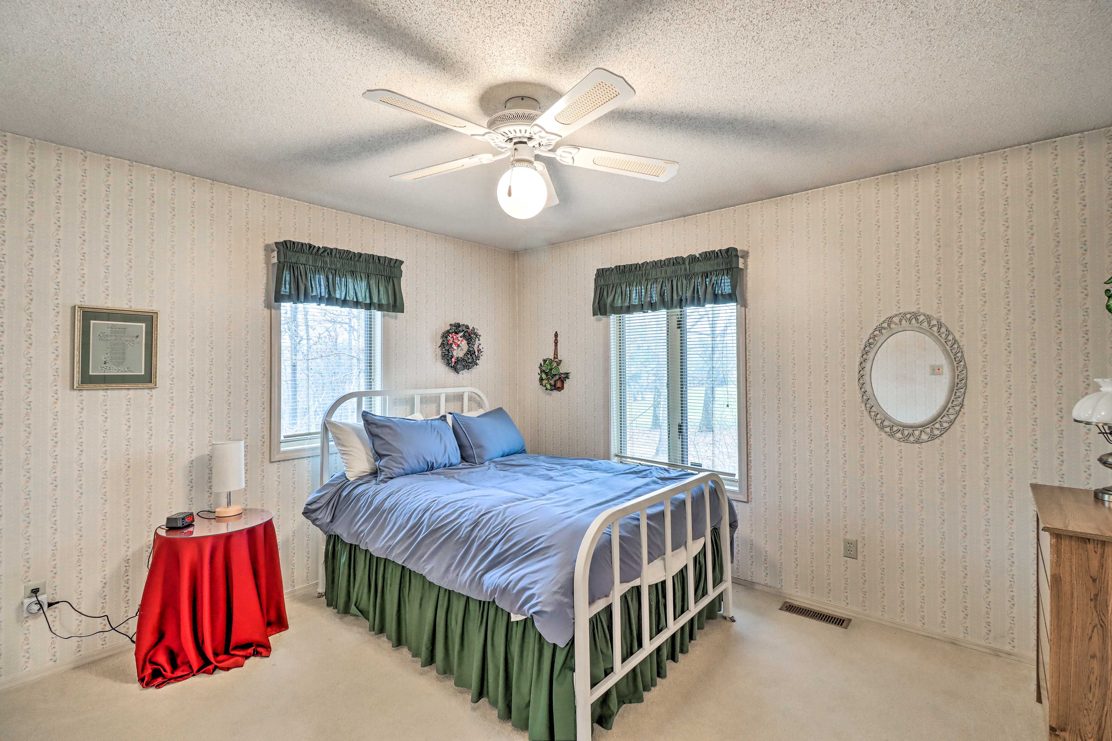 Bedroom 2 | Full Bed