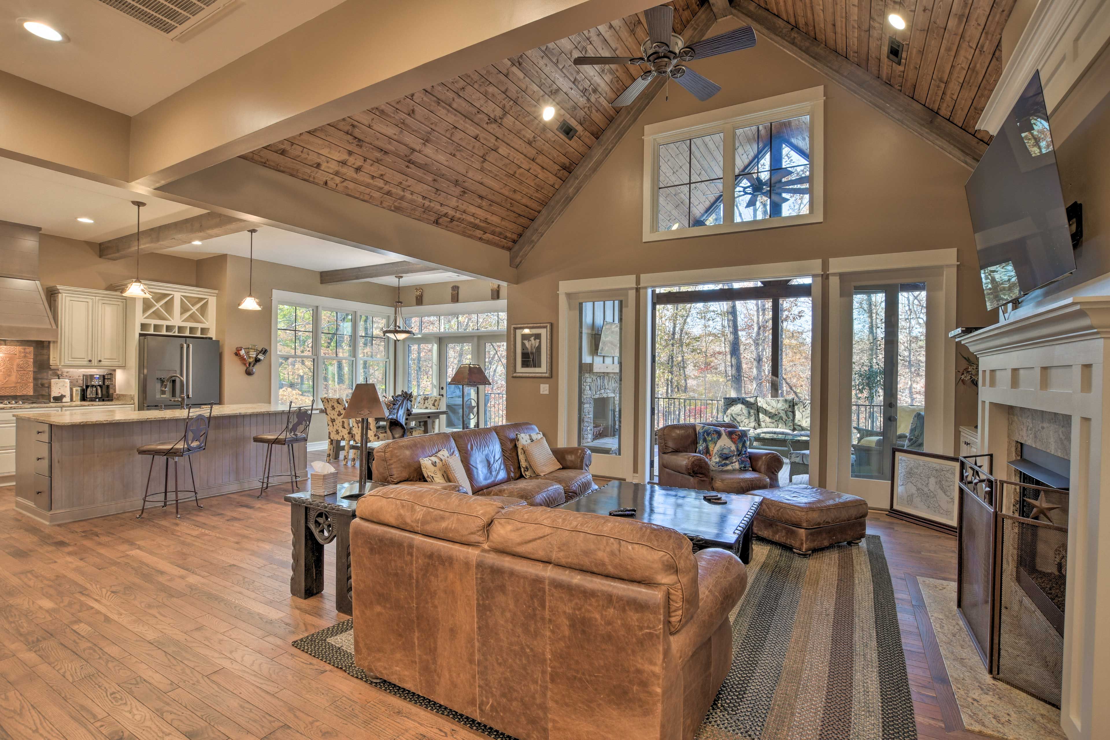Living Room | Open-Concept Living Area