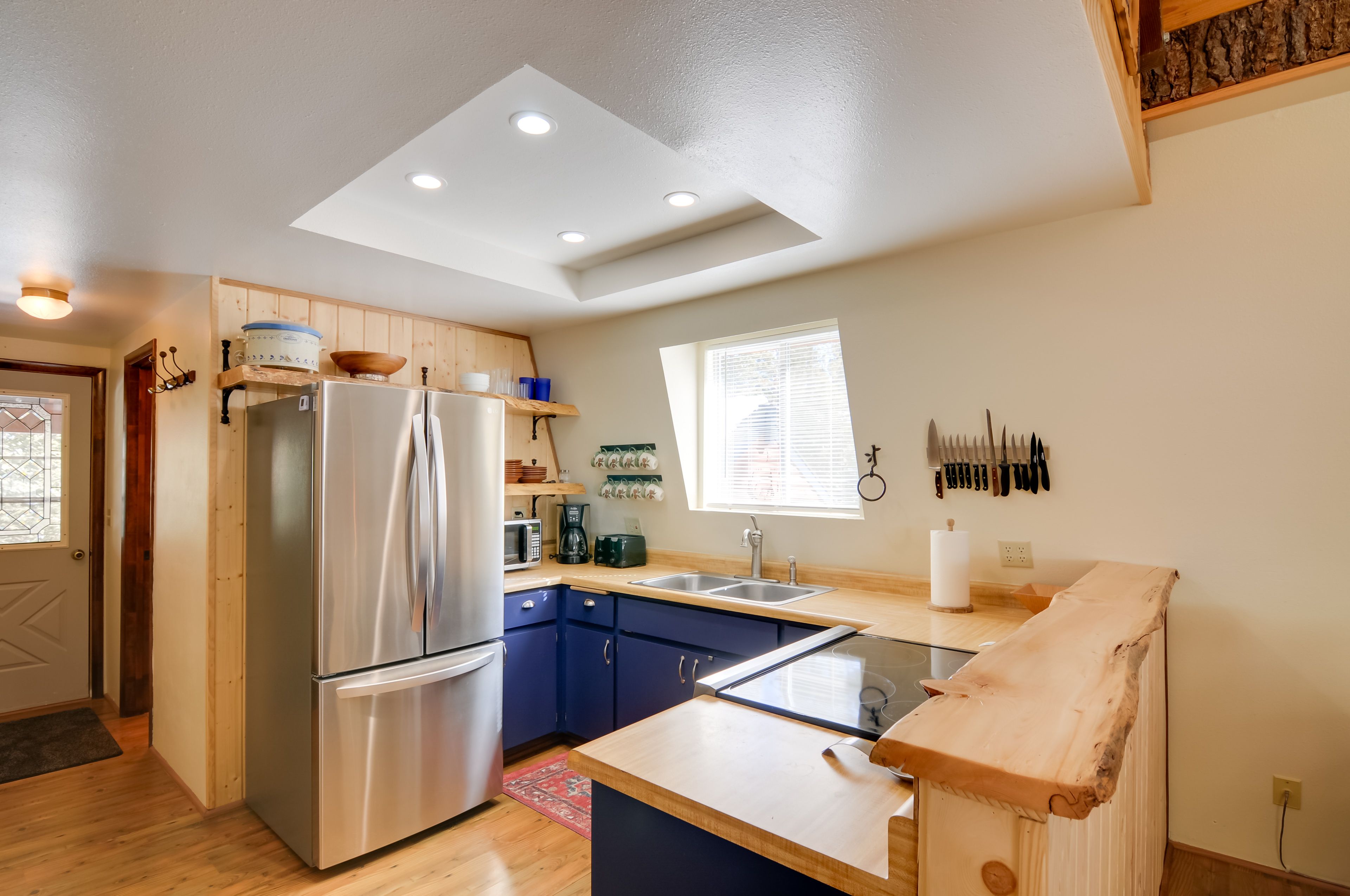 Kitchen | Well-Equipped
