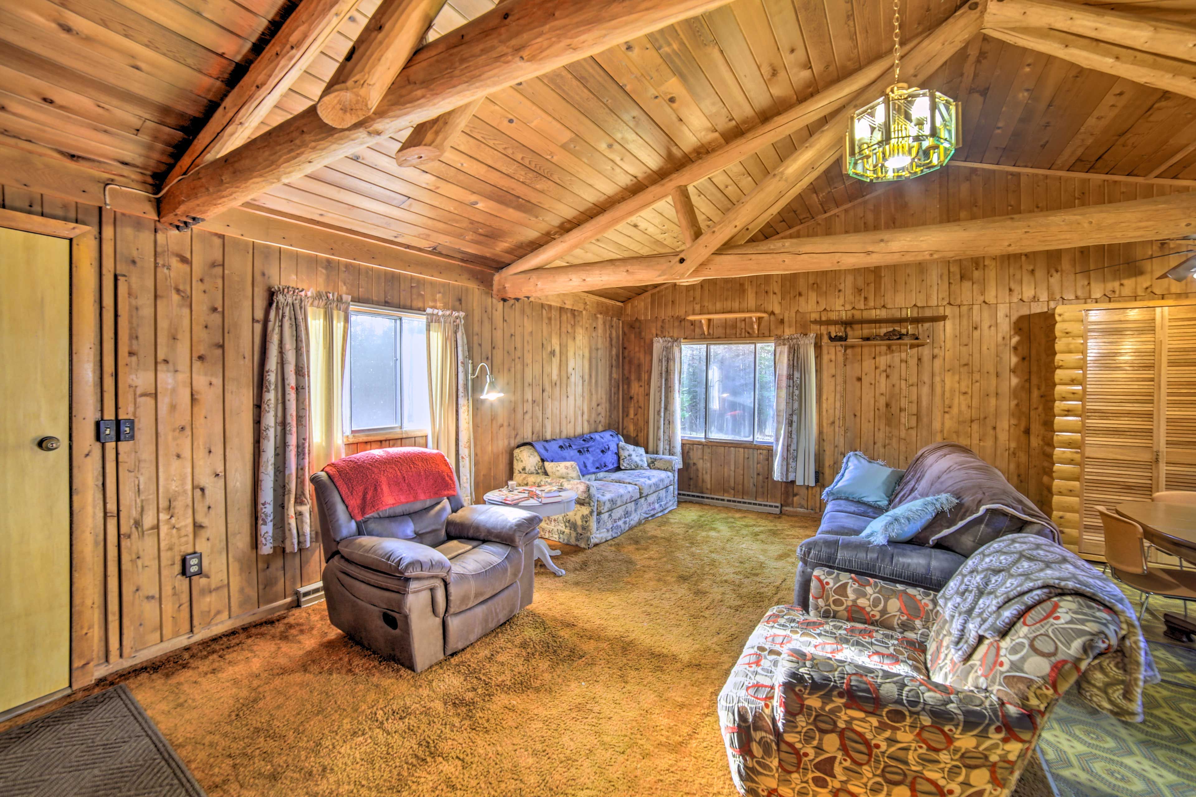 Living Room | Central A/C & Heating