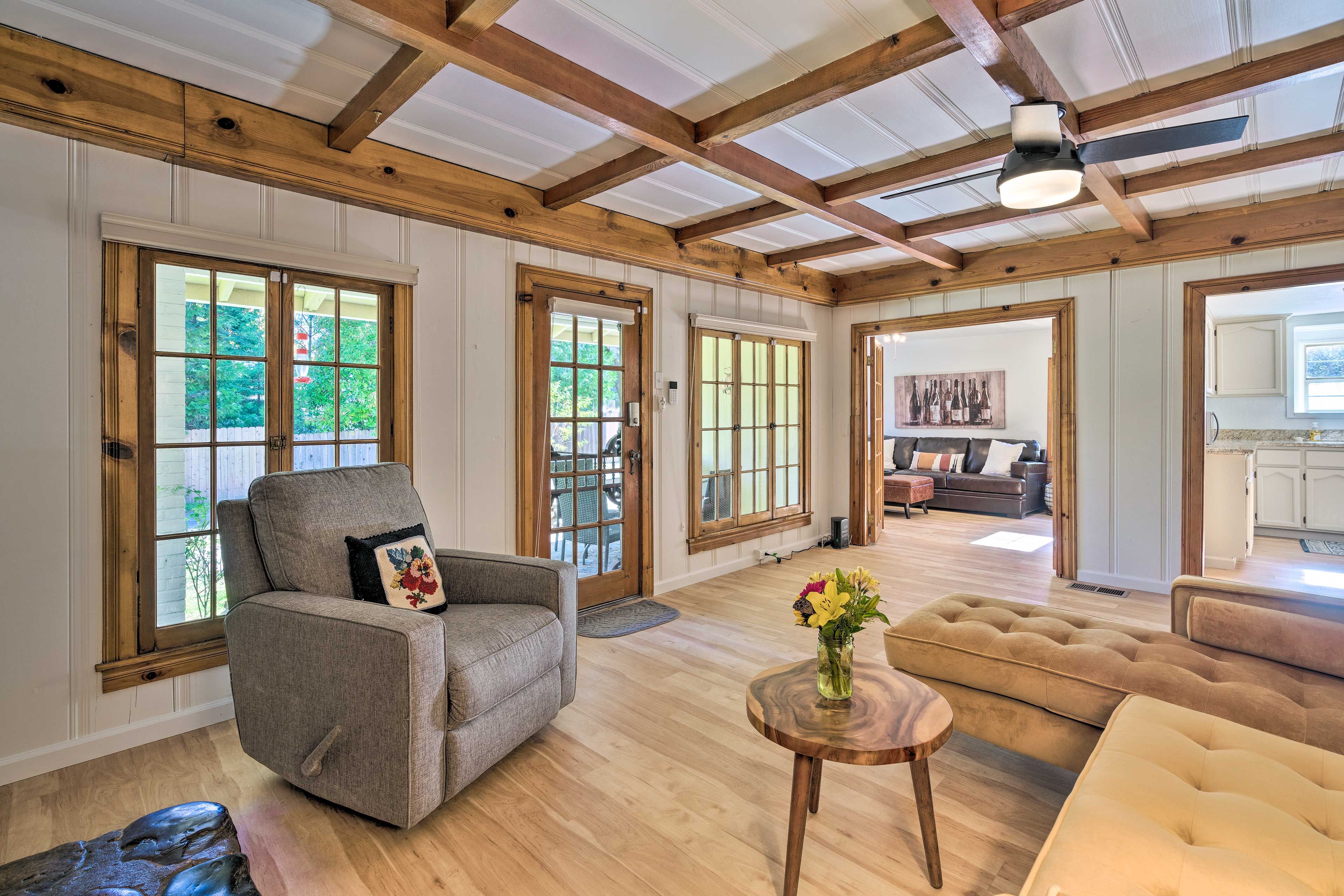 River Pines Vacation Rental | 2BR | 2BA | Single Story | Stairs Required