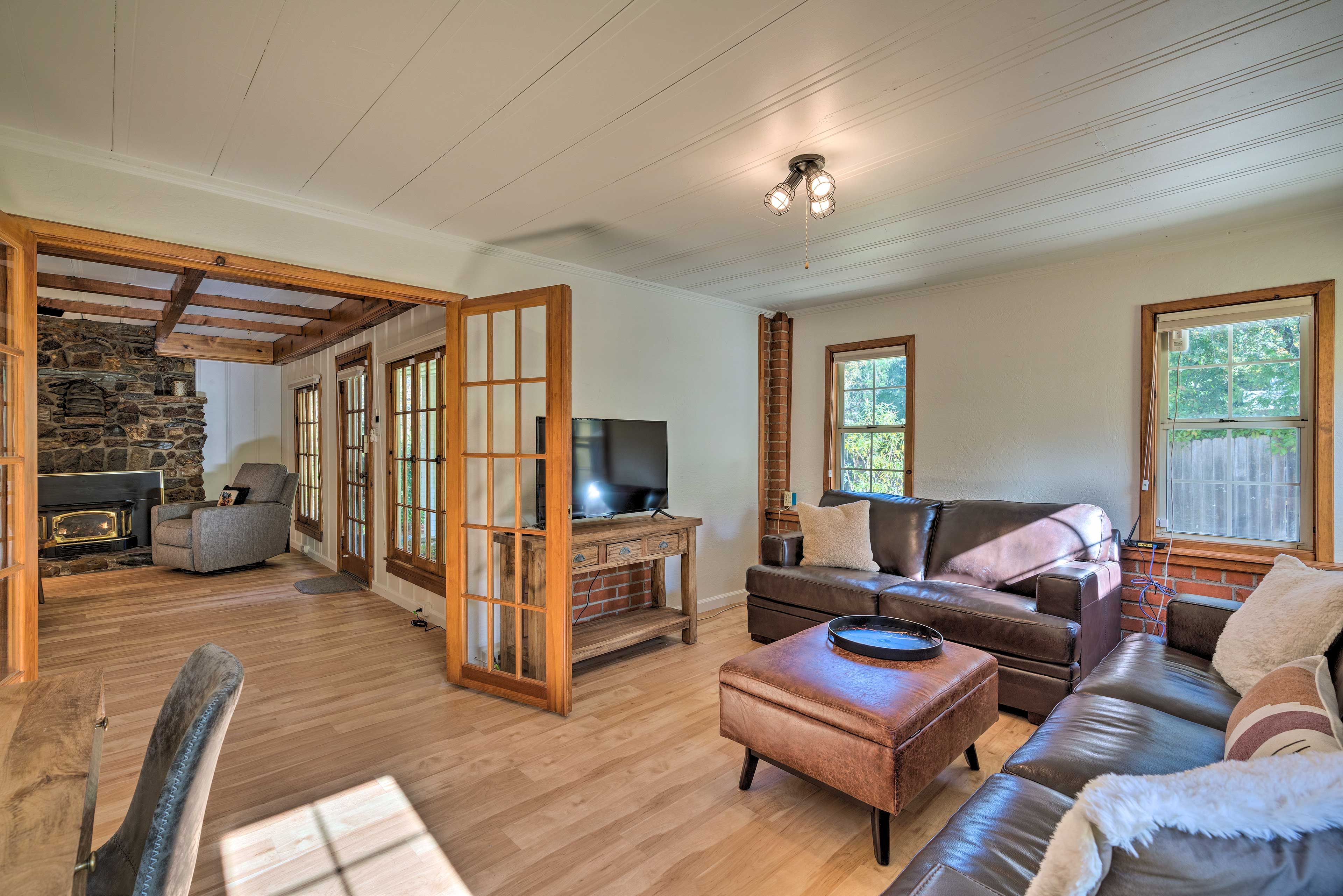 Family Room | Smart TV