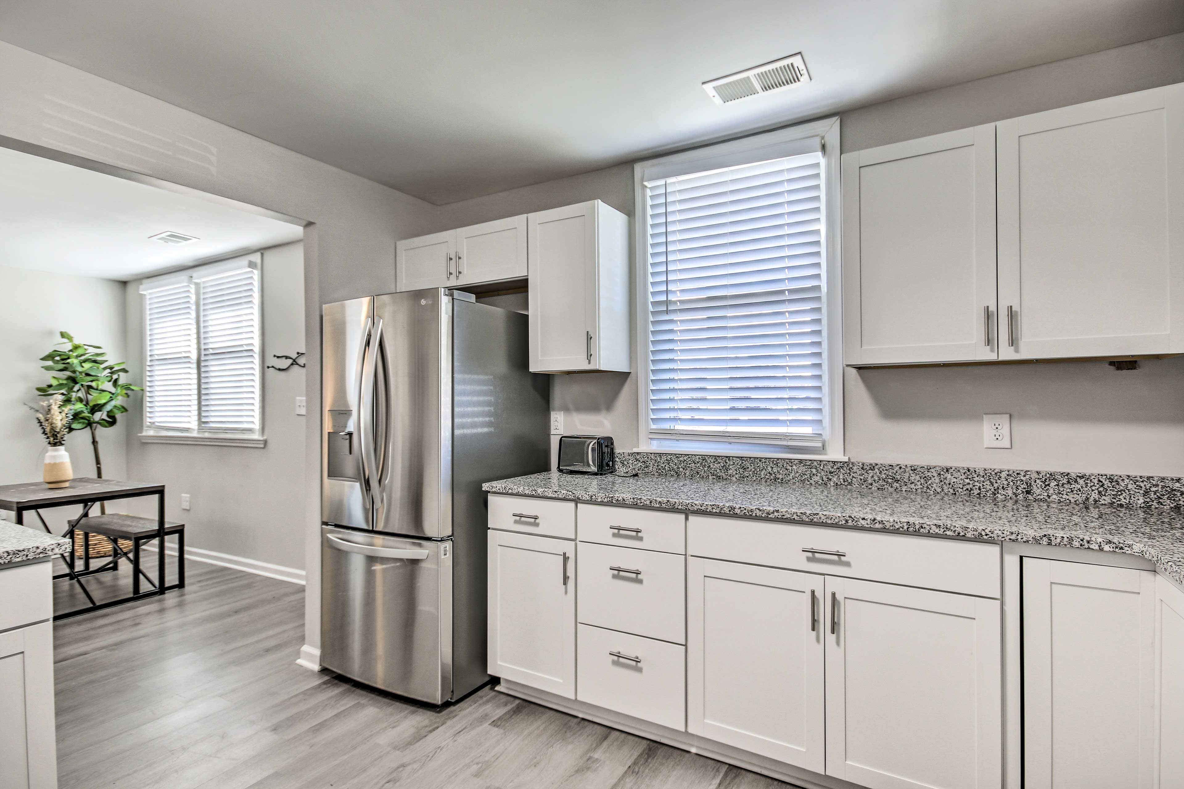 Kitchen | Dishwasher