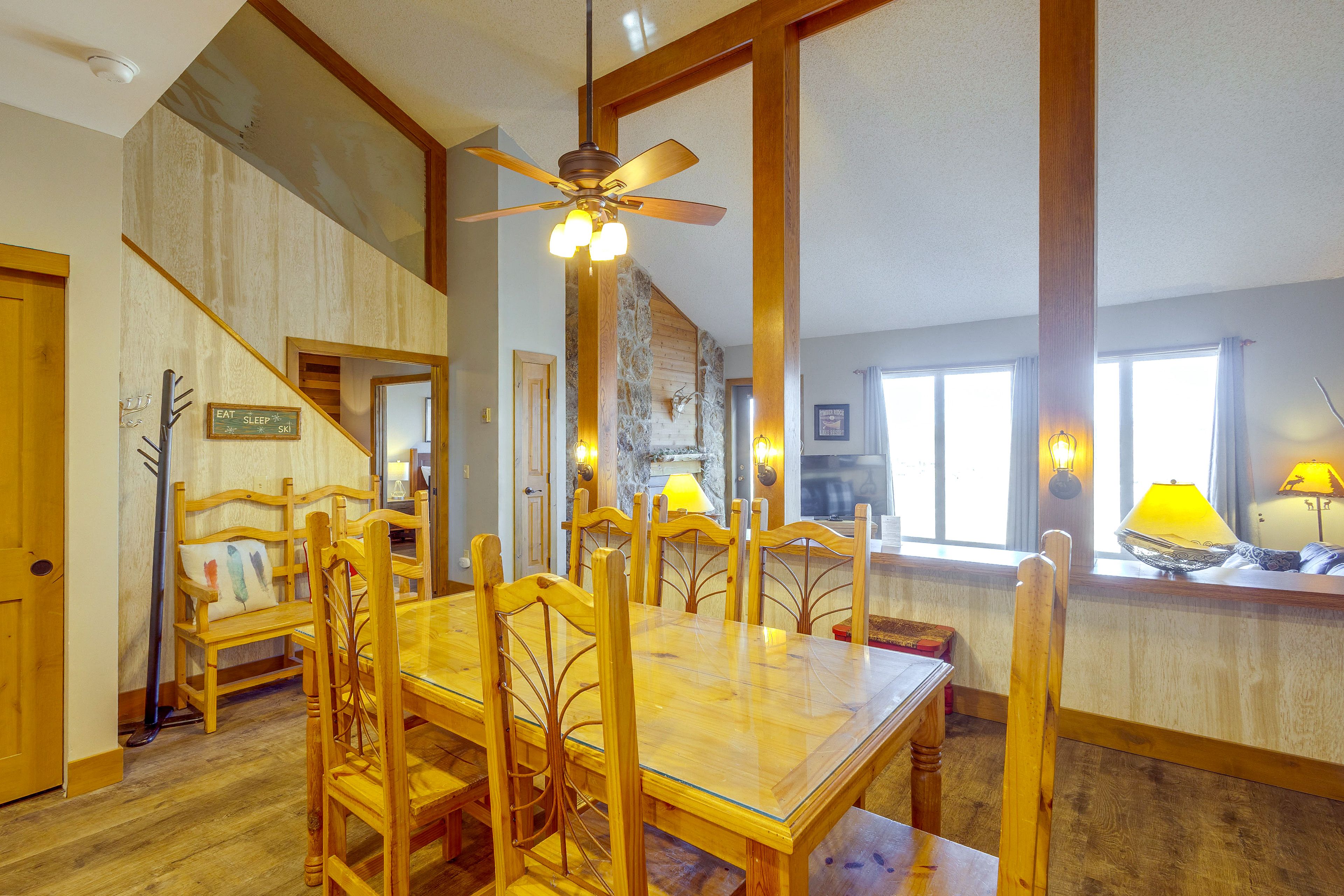 Dining Area | Dishes & Flatware Provided | Main Floor