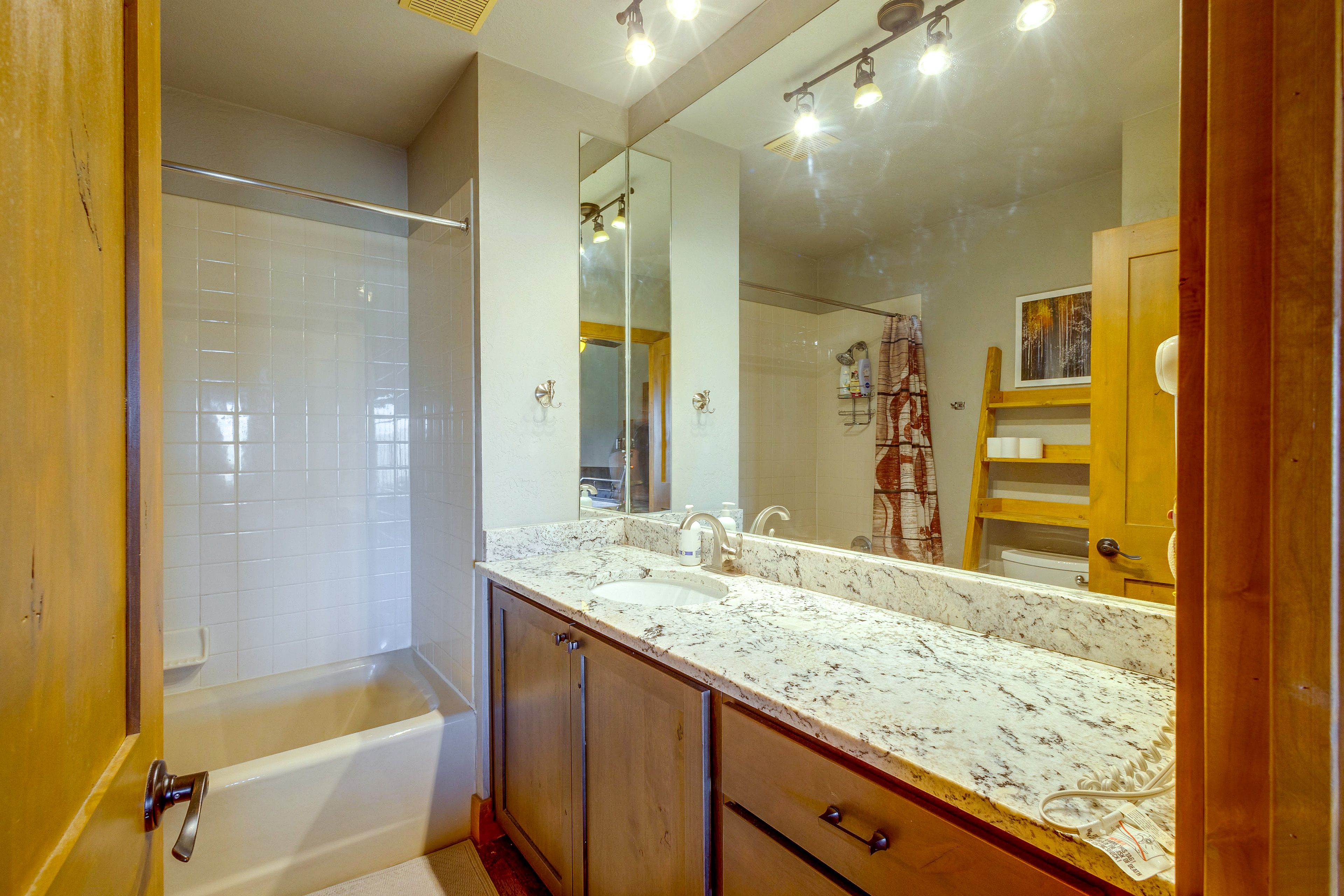 En-Suite Bathroom | Main Level
