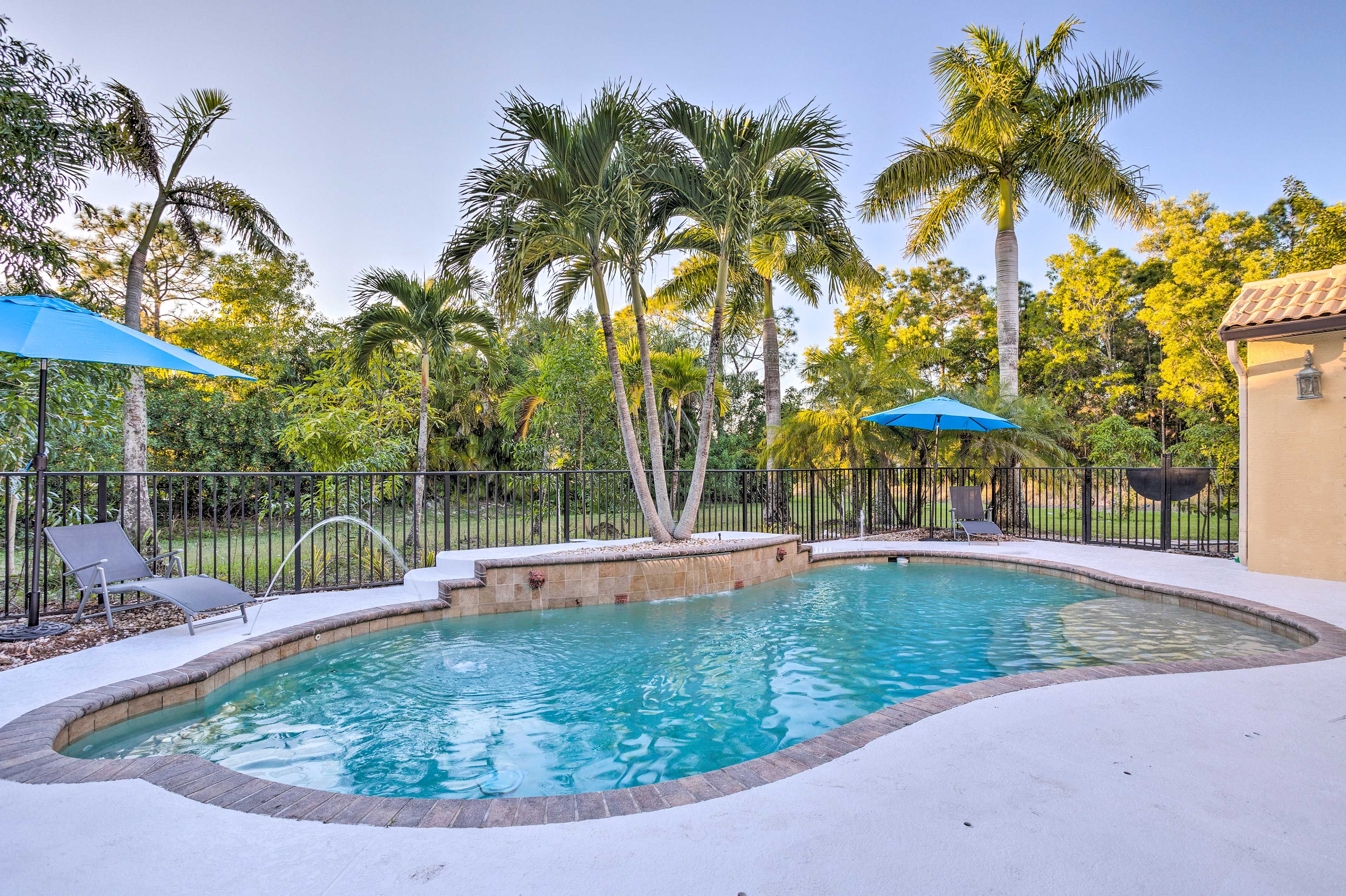 West Palm Beach Vacation Rental | 4BR | 2.5BA | Step-Free Entry | 4,000 Sq Ft