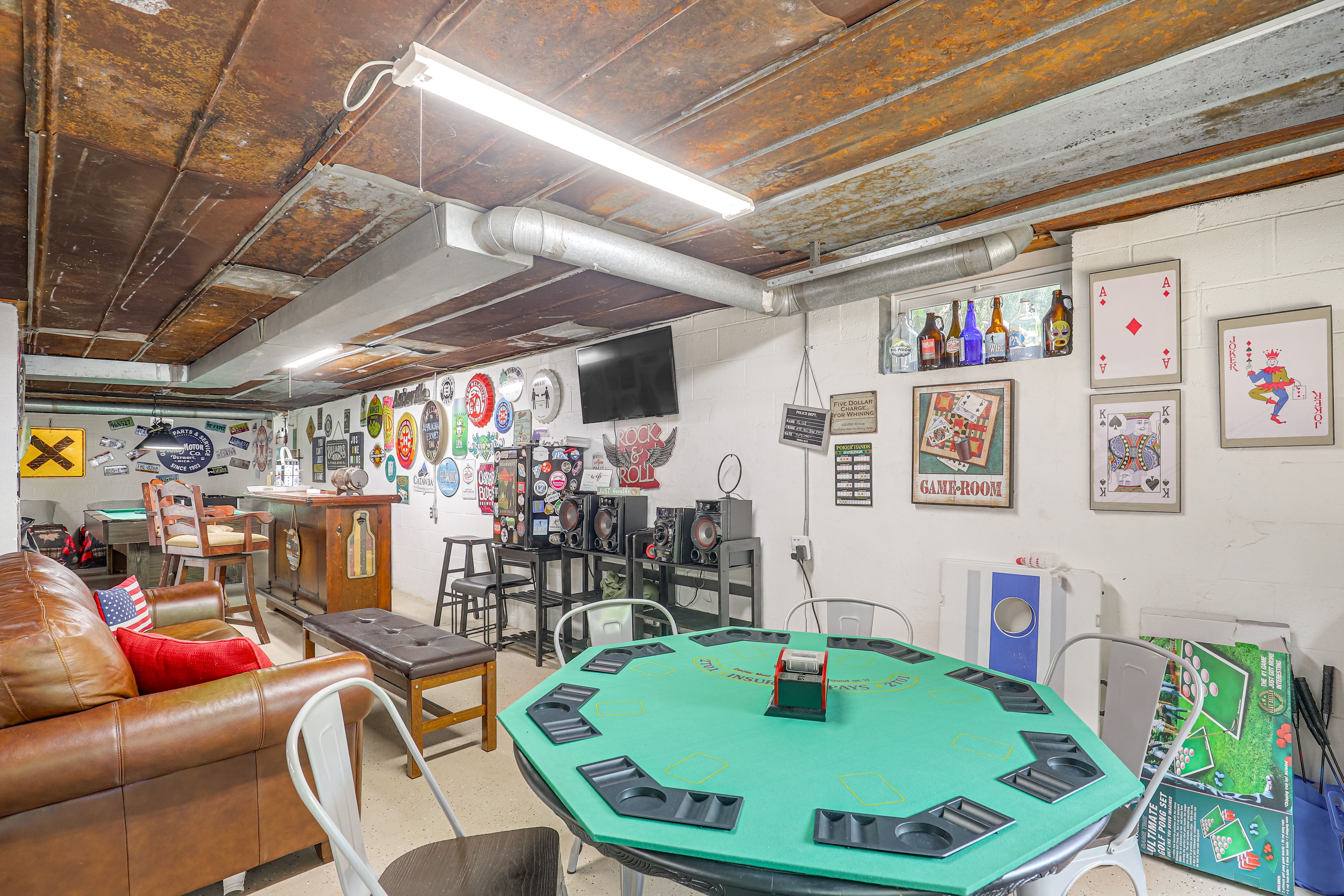 Game Room | Pool Table | Ping Pong | Air Hockey | Foosball | Basketball Game