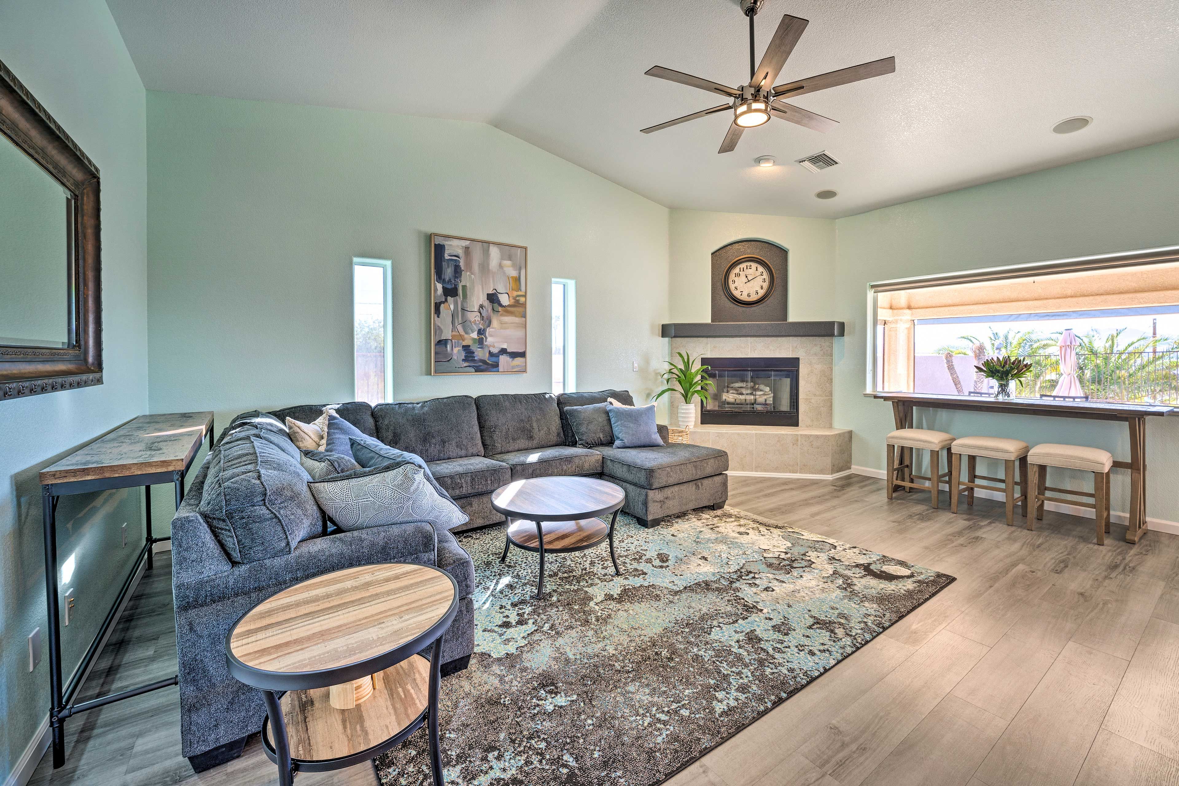 Living Room | Central A/C & Heating