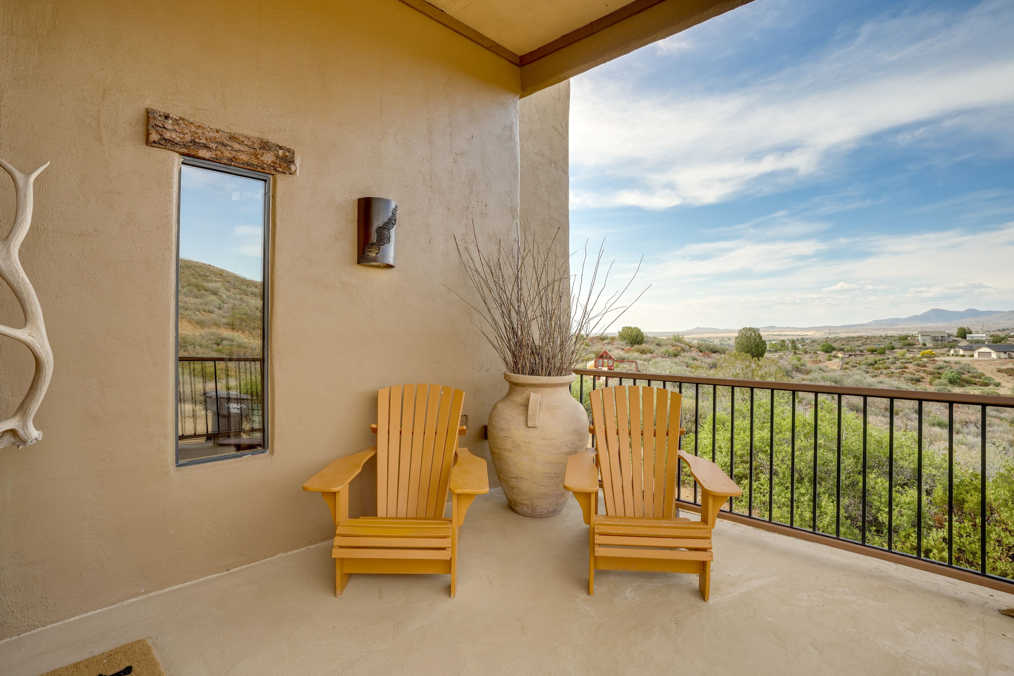 Covered Balcony | Mountain Views