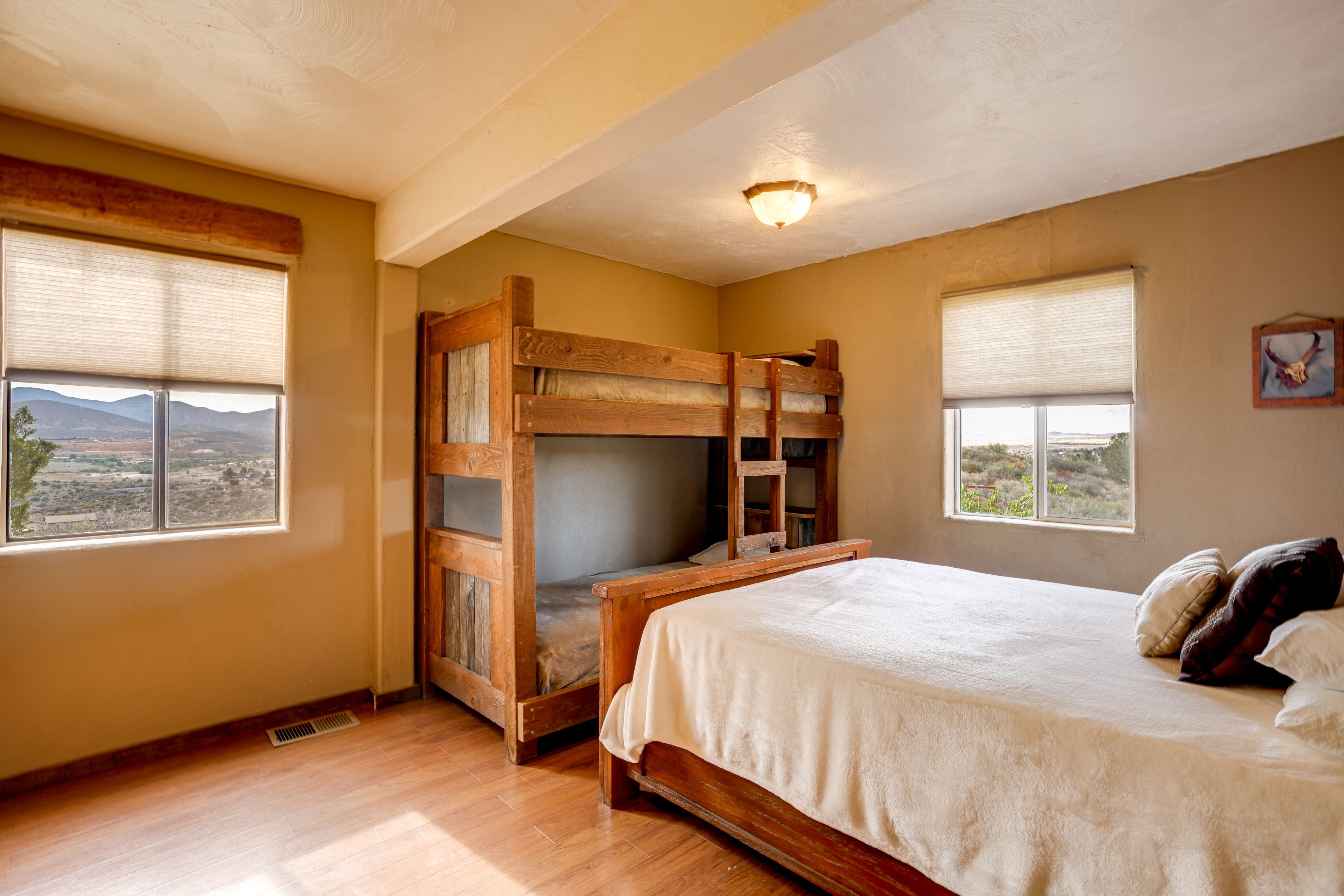 Bedroom 3 | Queen Bed | Twin Bunk Bed