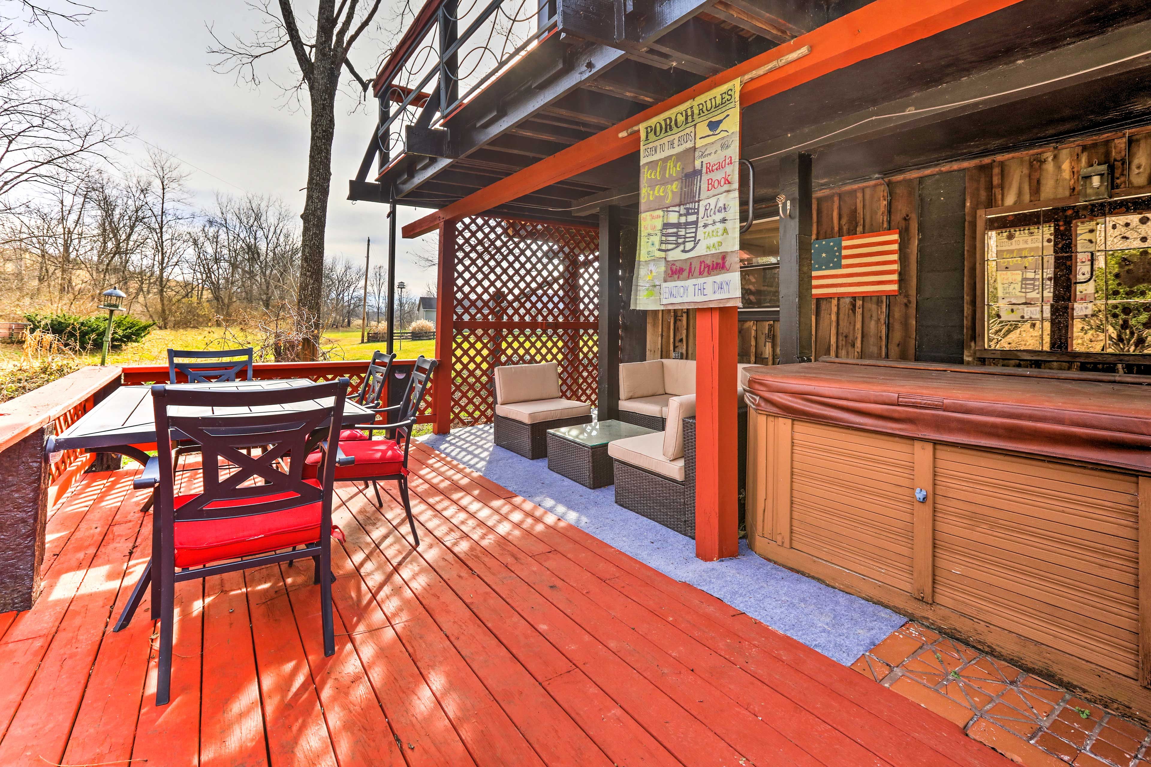 Back Patio | Hot Tub (Not Available)