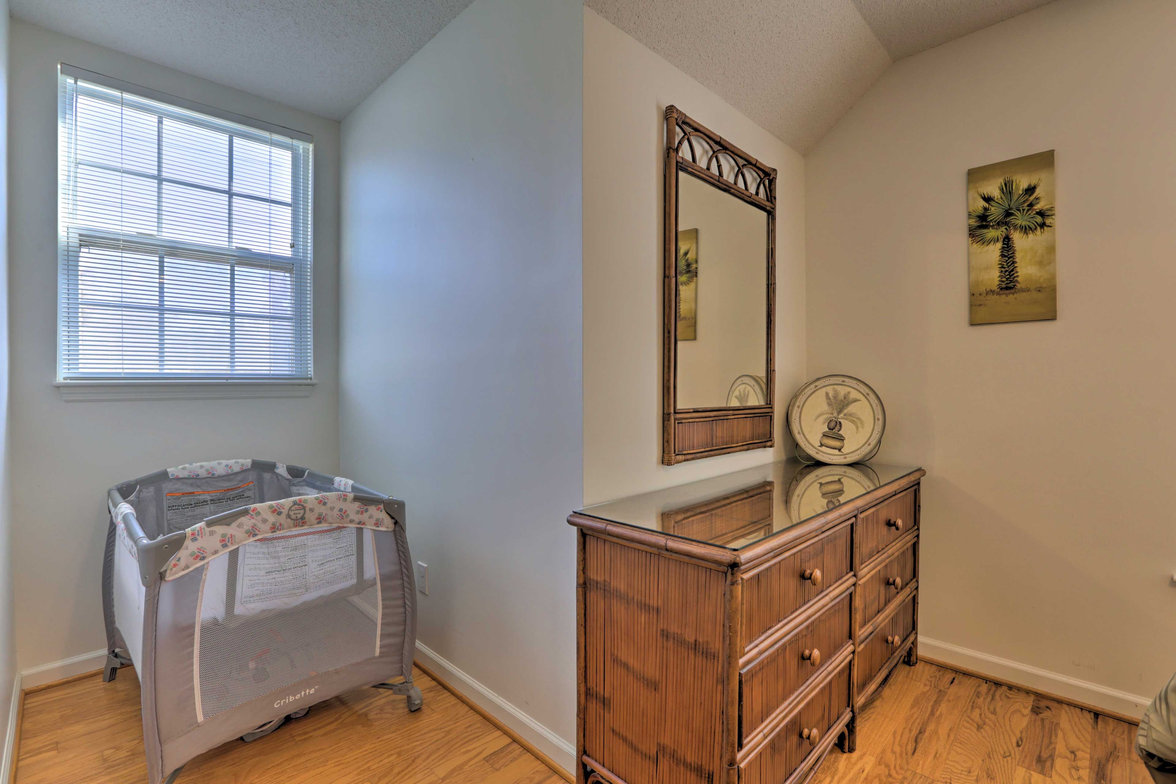 Bedroom 3 | Pack 'n Play