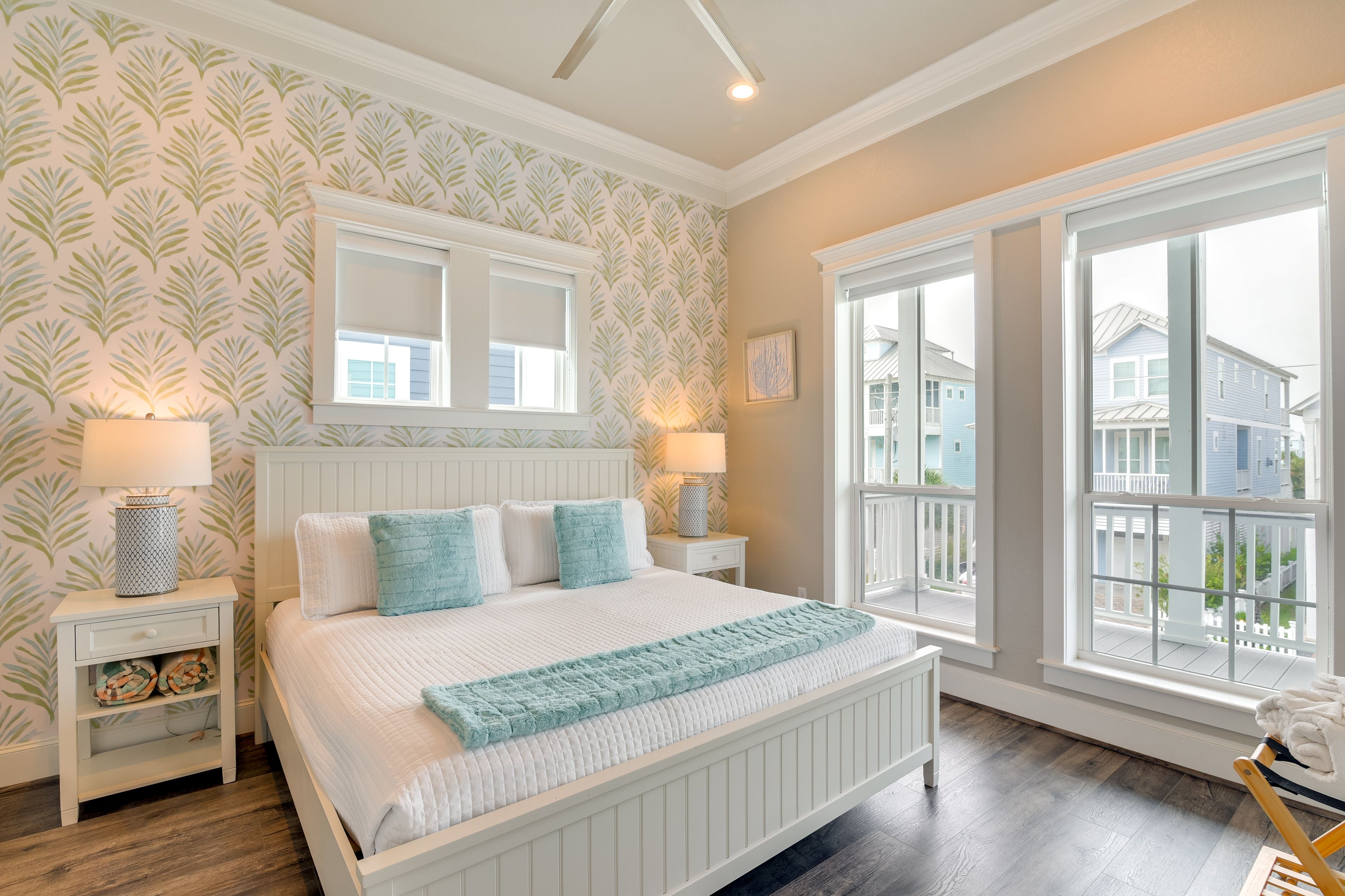 Bedroom 1 | King Bed | Crib | En-Suite Bath | Main Floor