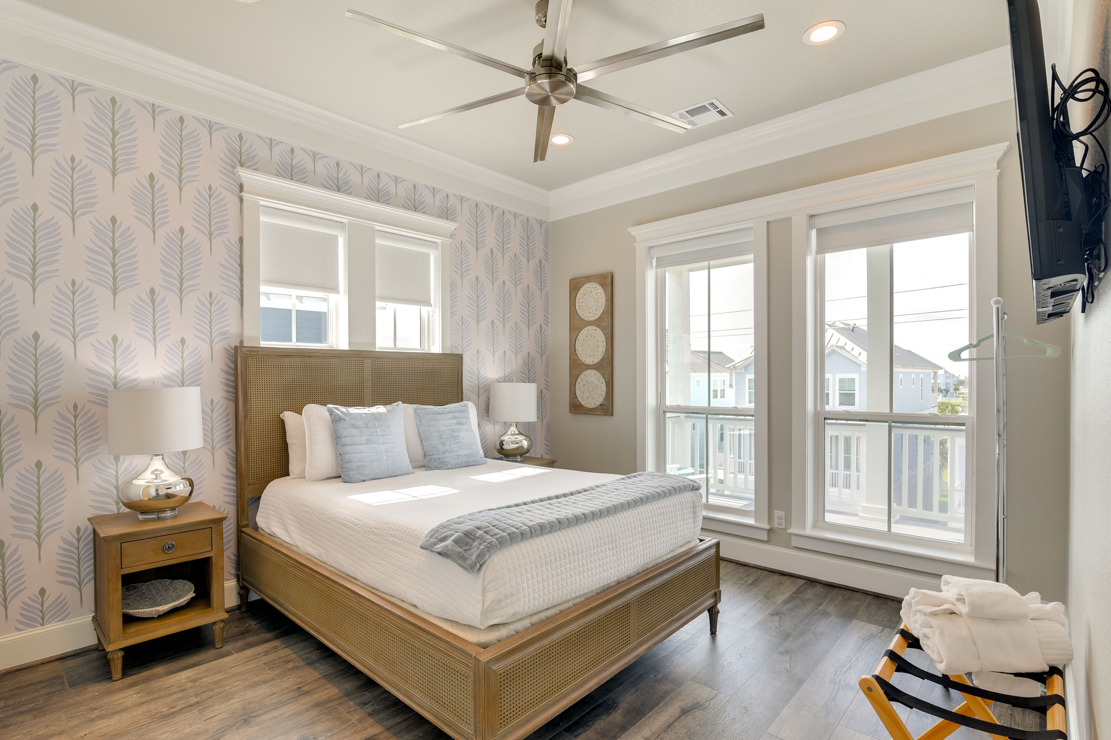 Bedroom 4 | Queen Bed | 2nd Floor