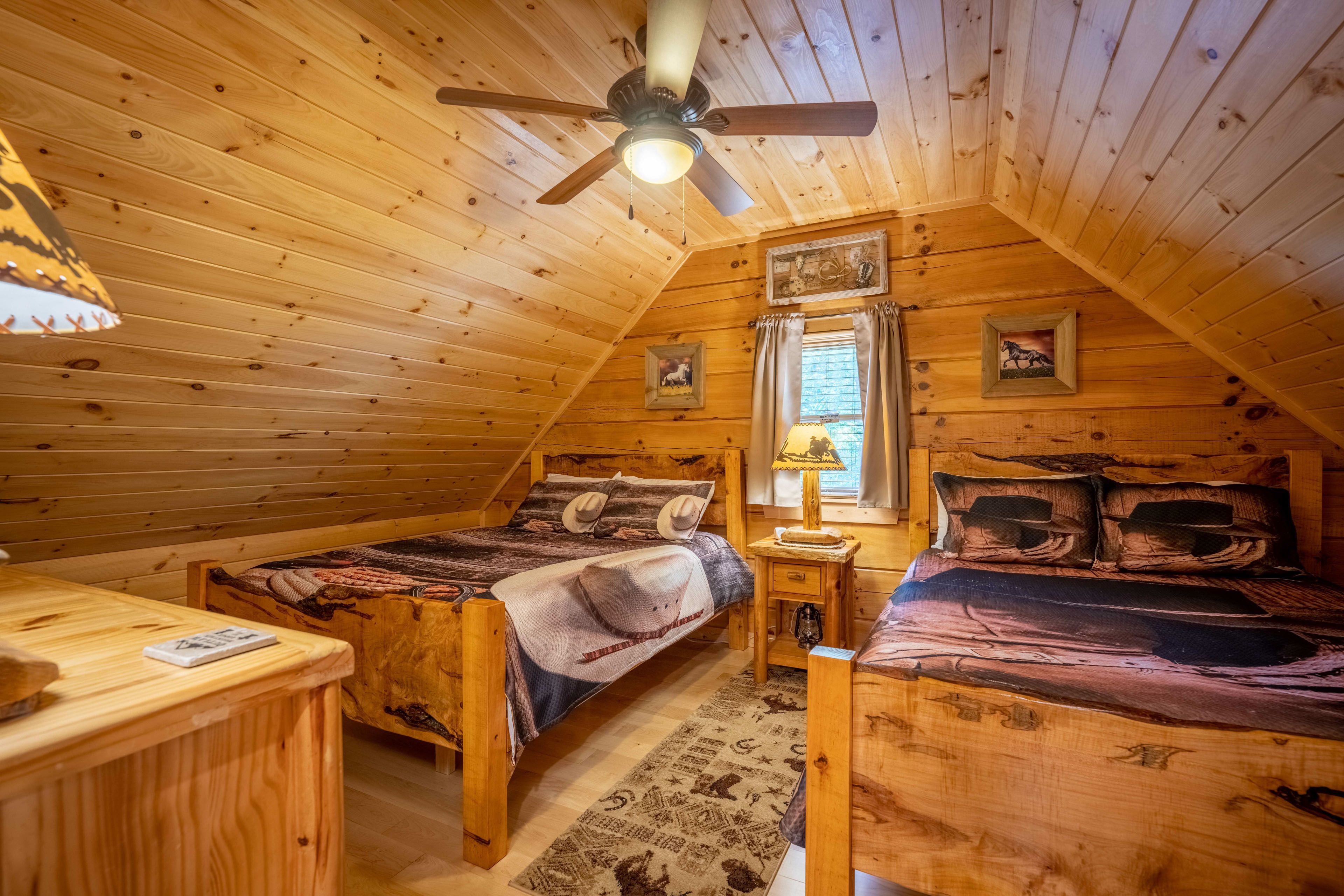 Bedroom 4 | 2 Queen Beds