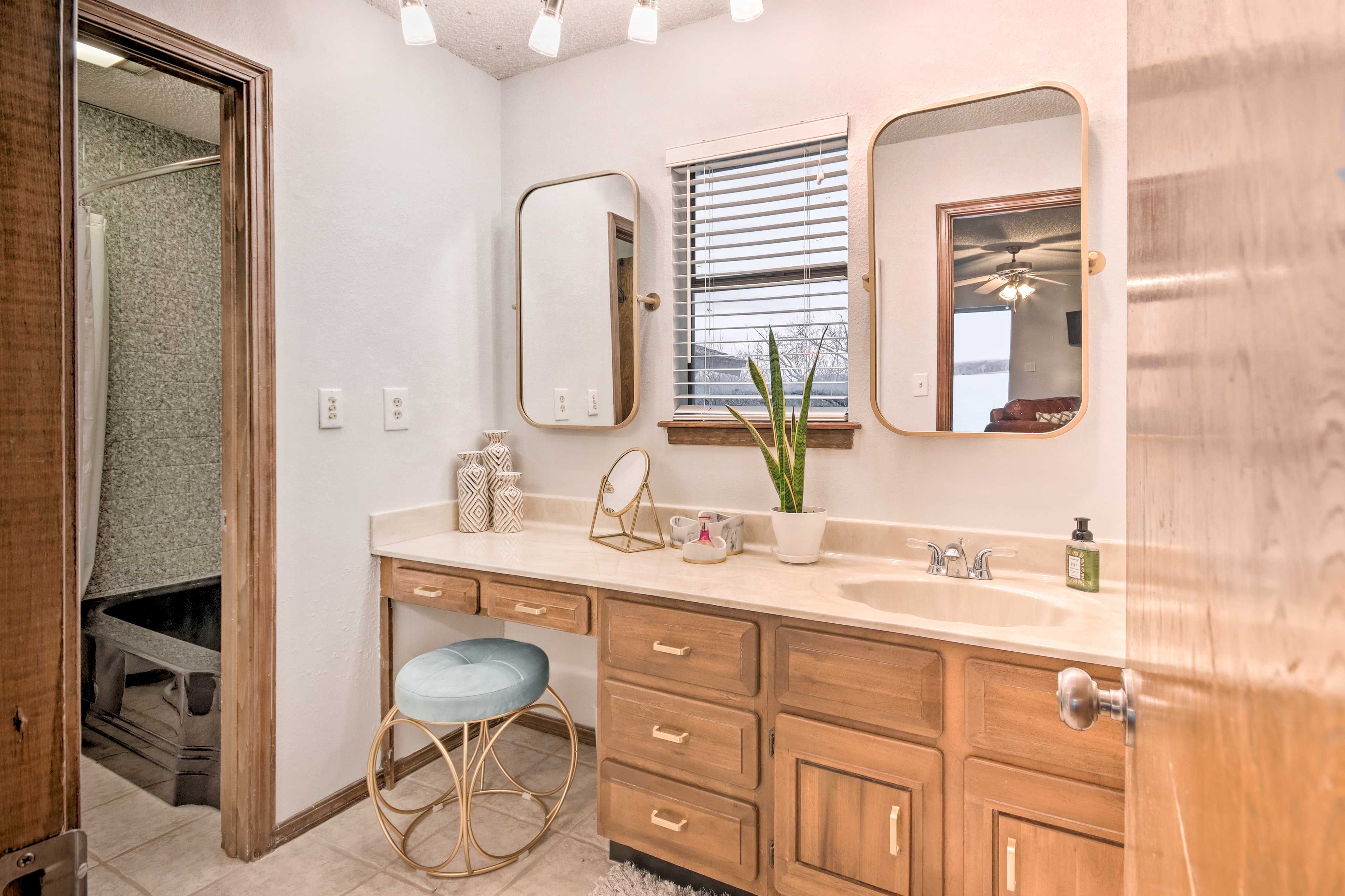 Bathroom | Complimentary Toiletries