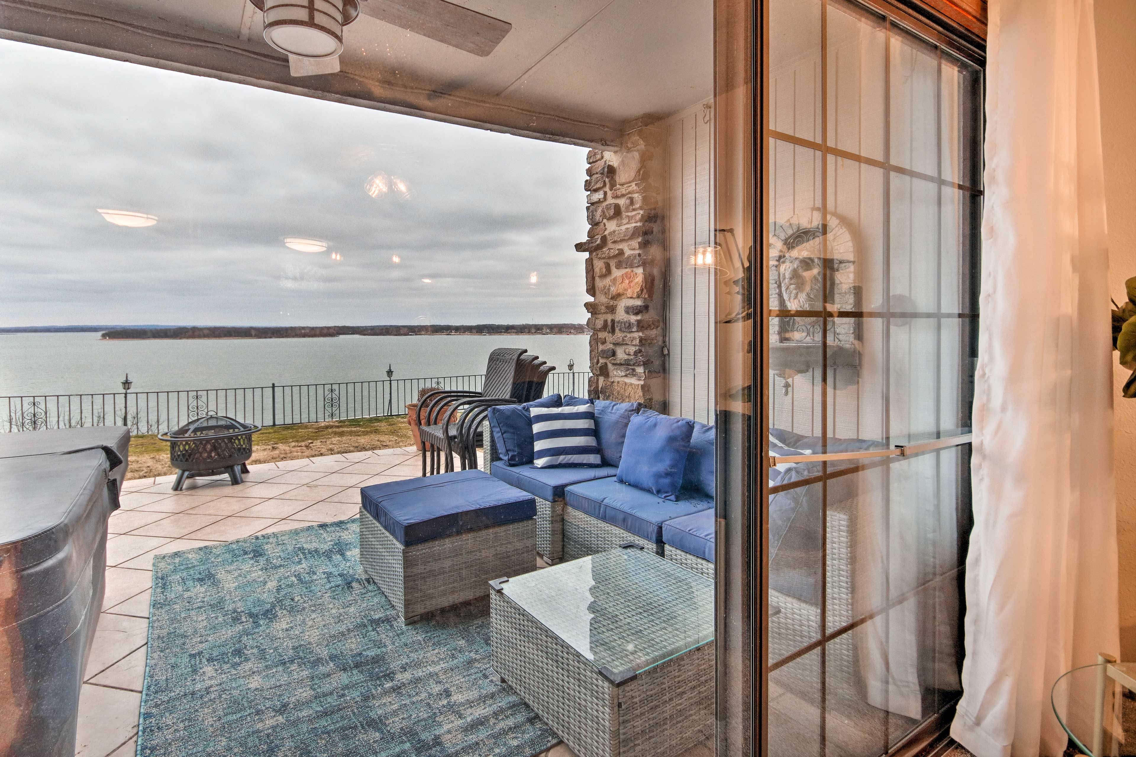 Private Patio | Outdoor Seating
