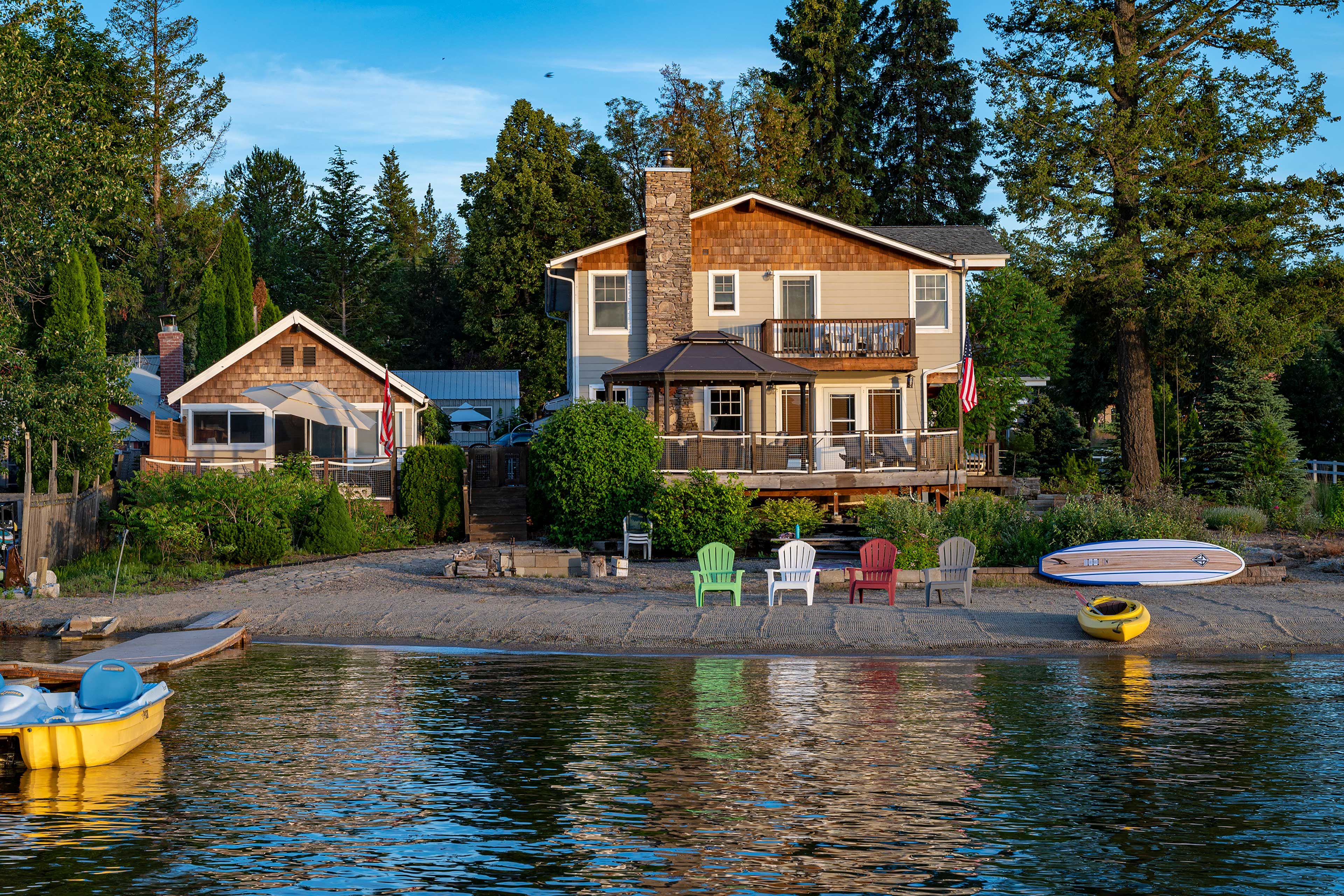 Newport Vacation Rental | 2BR | 1BA | 800 Sq Ft | 1 Step to Enter