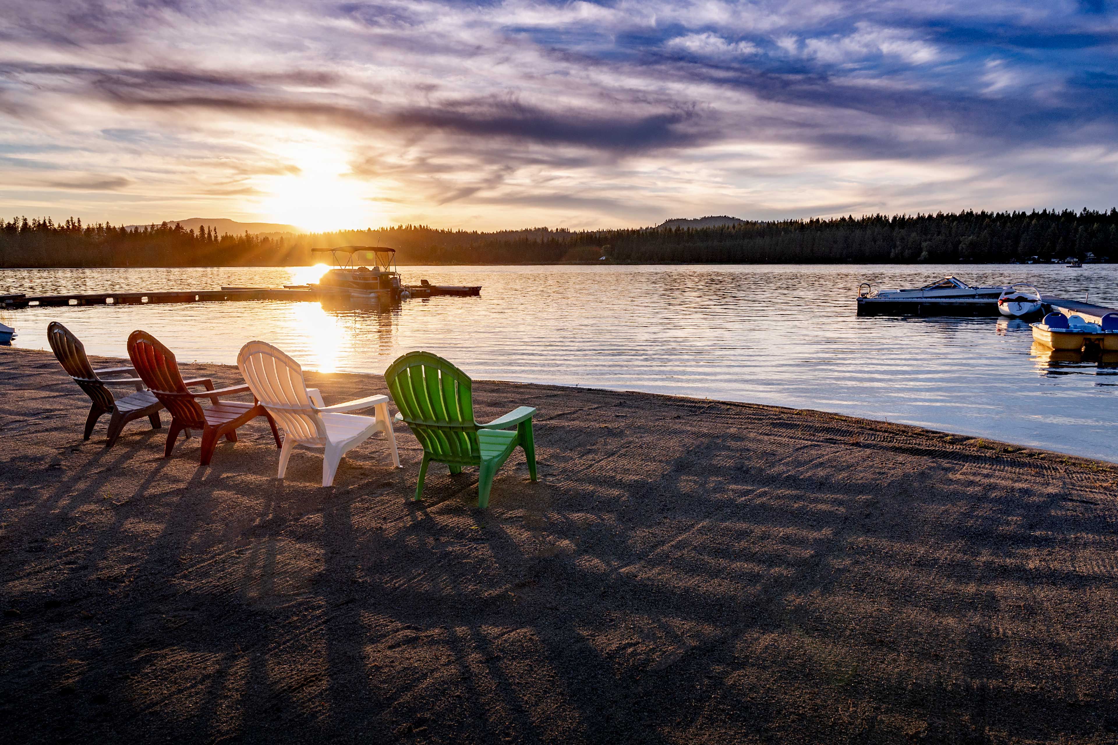 100-Foot Private Beach | Life Vests Provided | Sunset Views