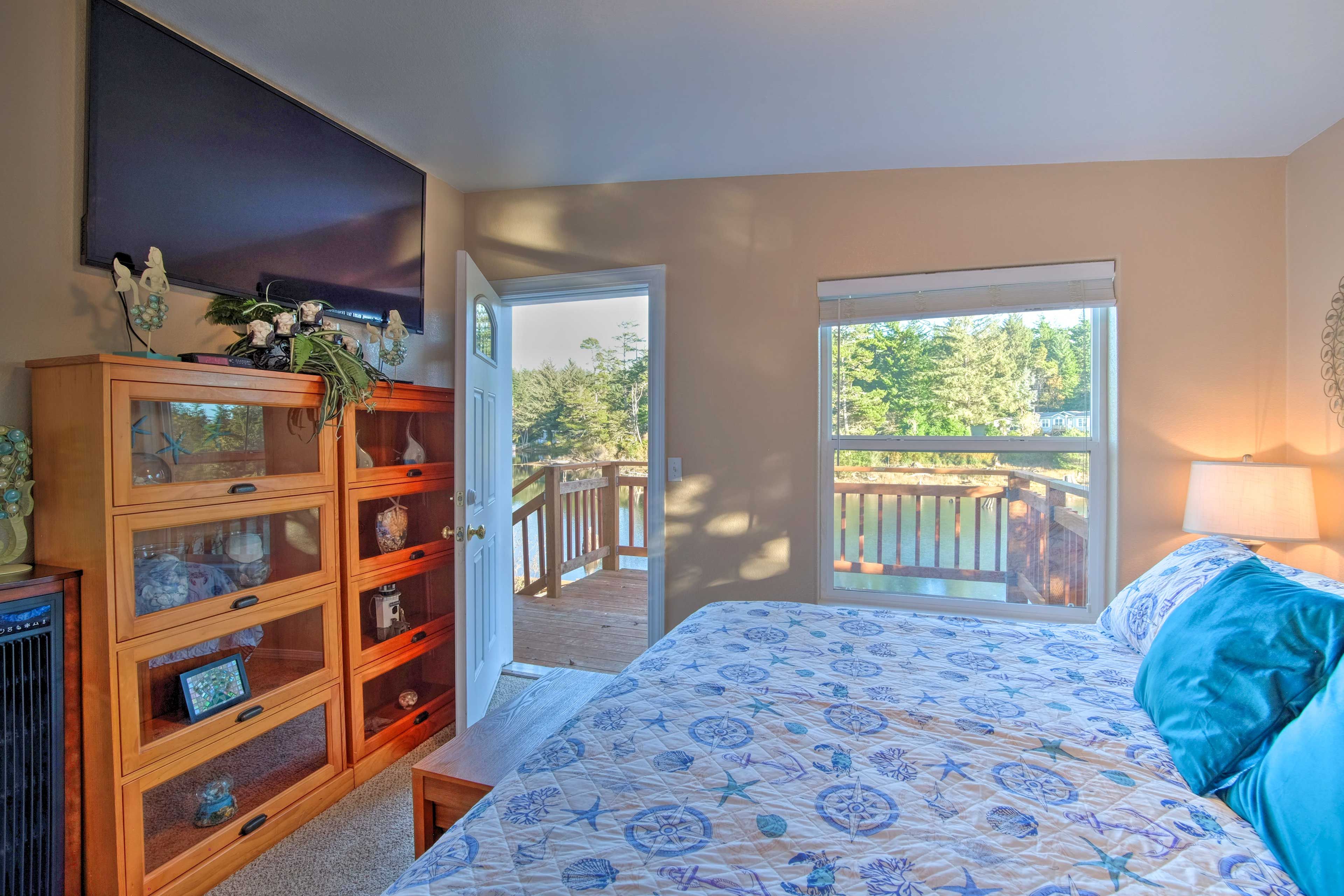 Bedroom 3 | Back Patio Access