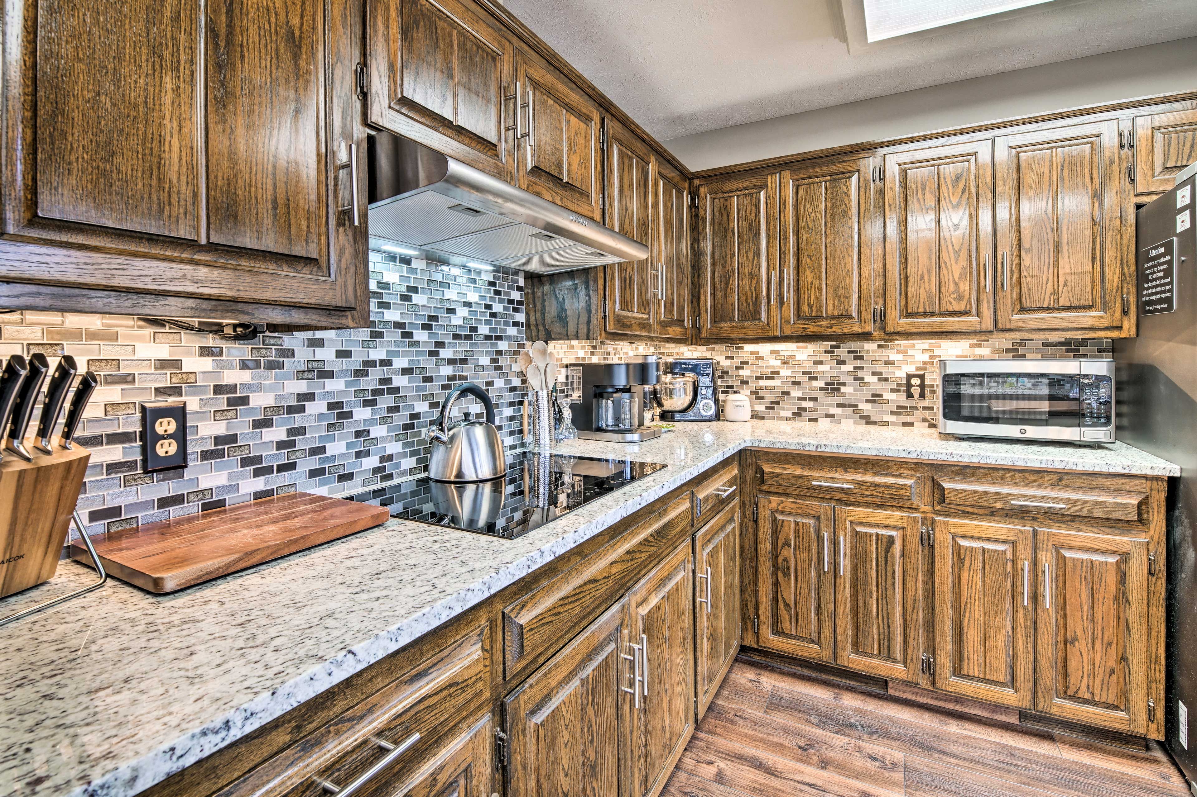 Kitchen | 2-in-1 Keurig & Drip Coffee Maker