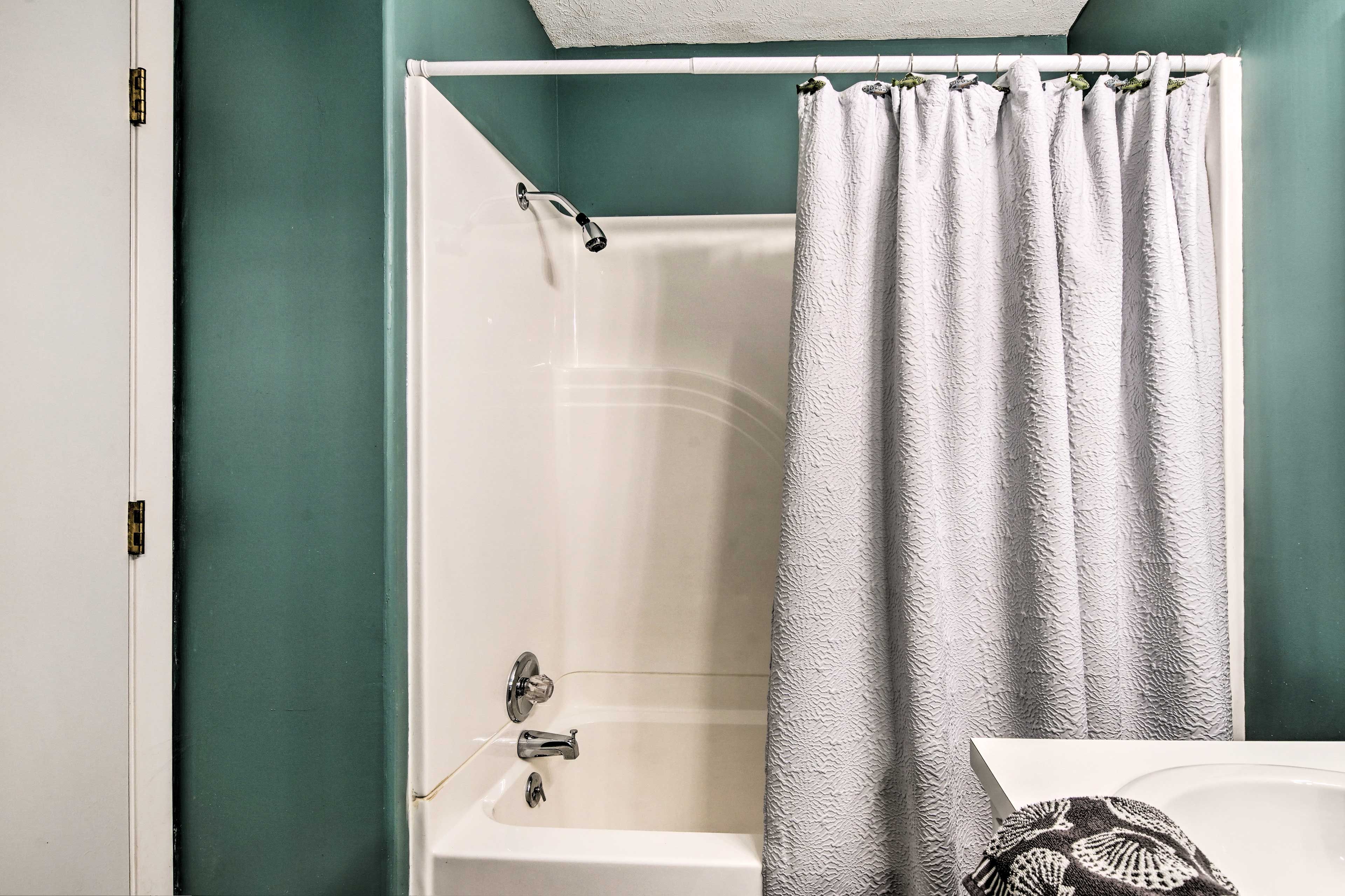 Full Bathroom