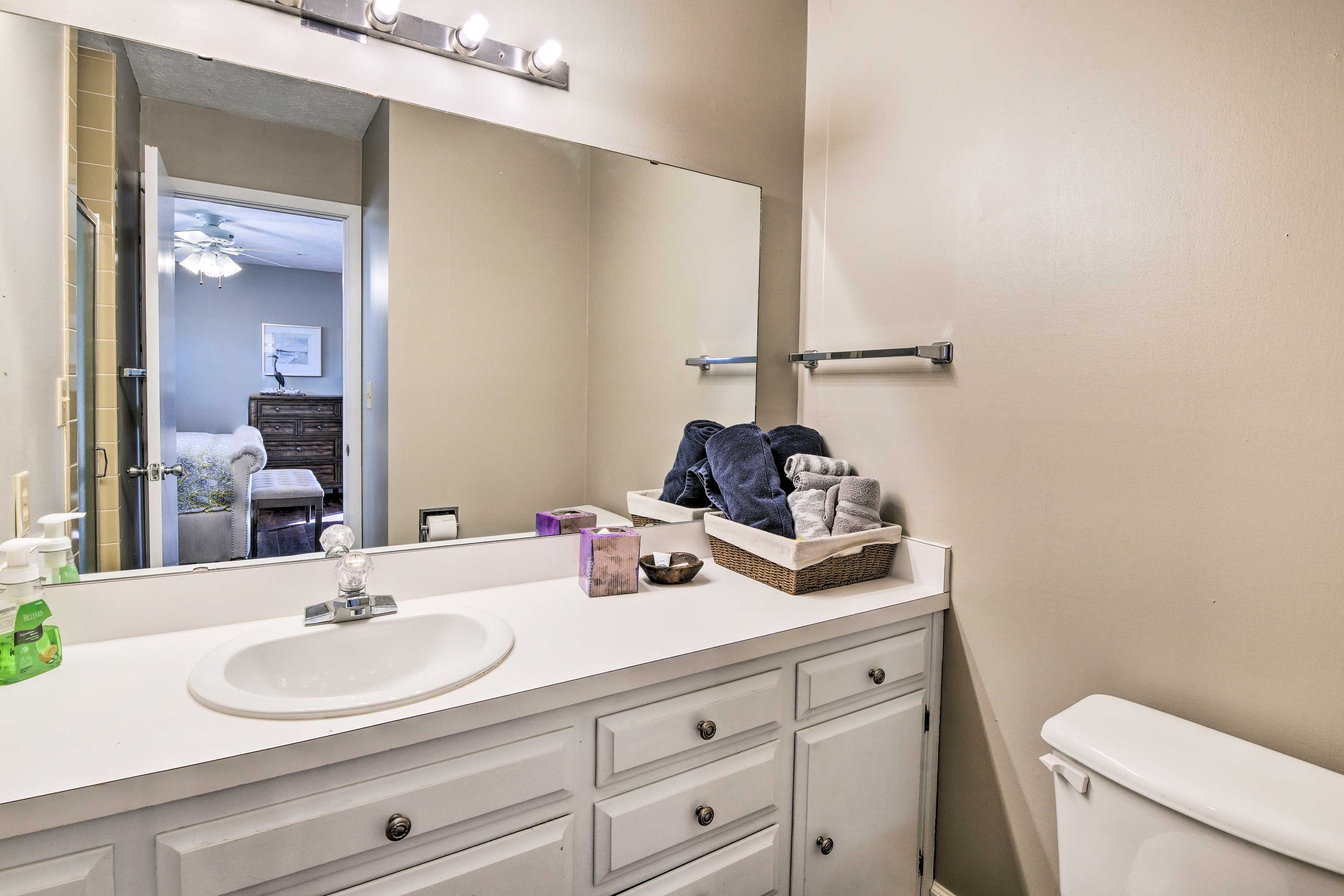 Full Bathroom