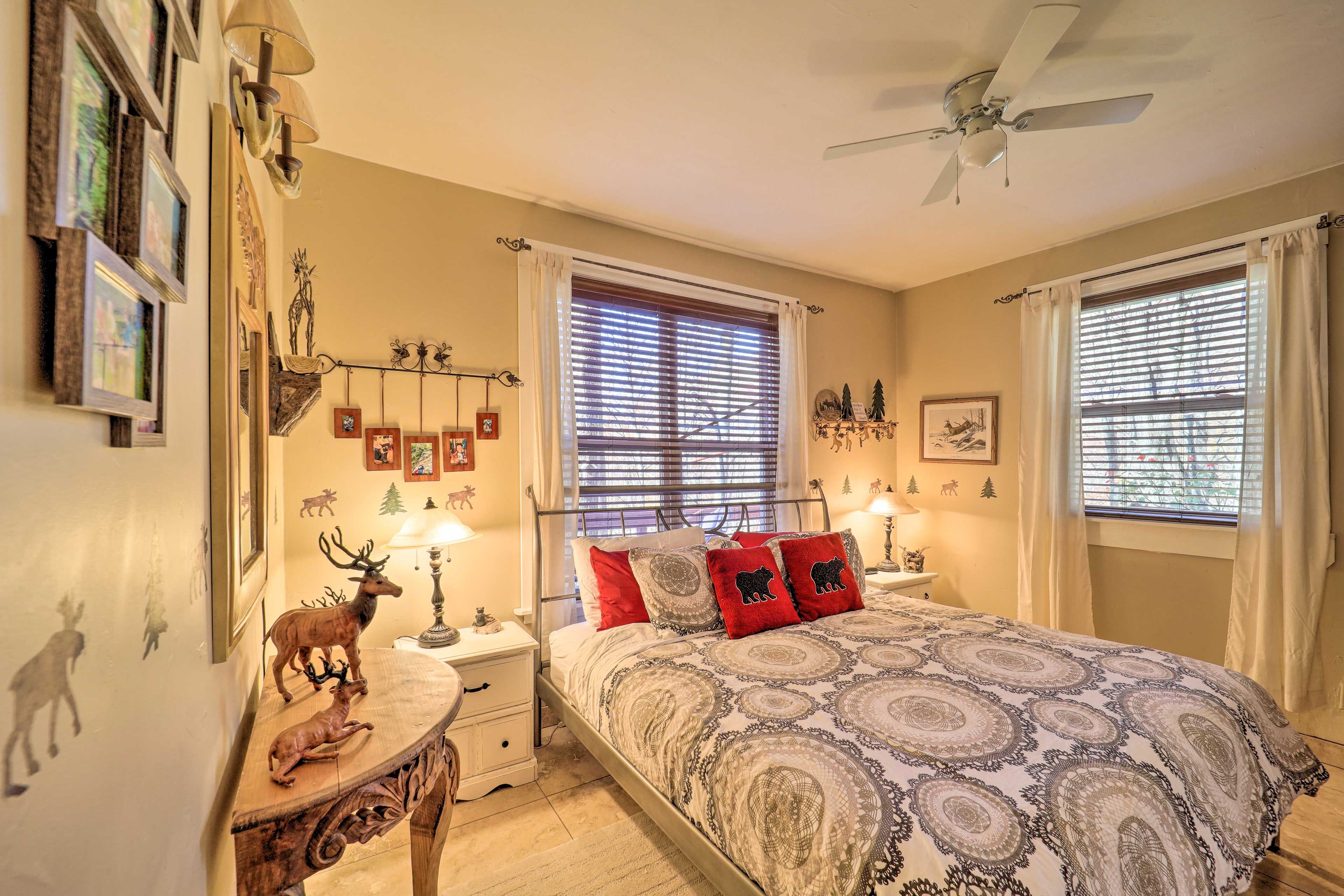 Bedroom 2 | King Bed