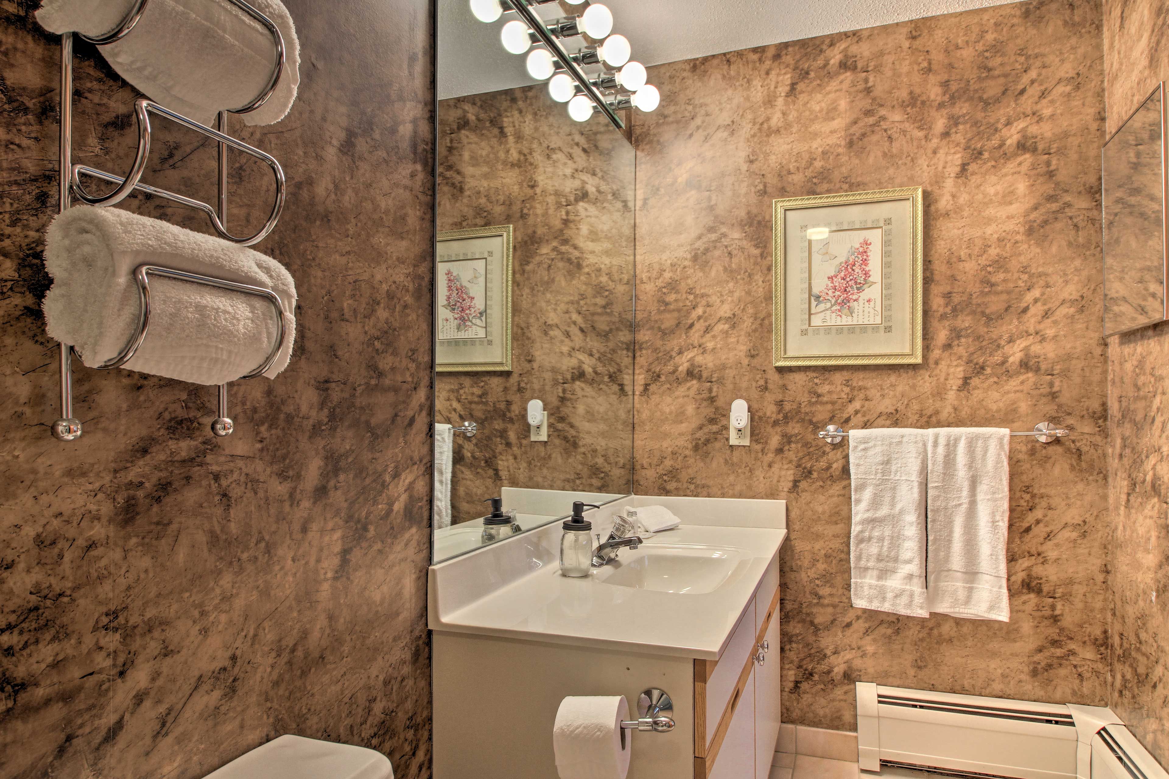 Full Bathroom