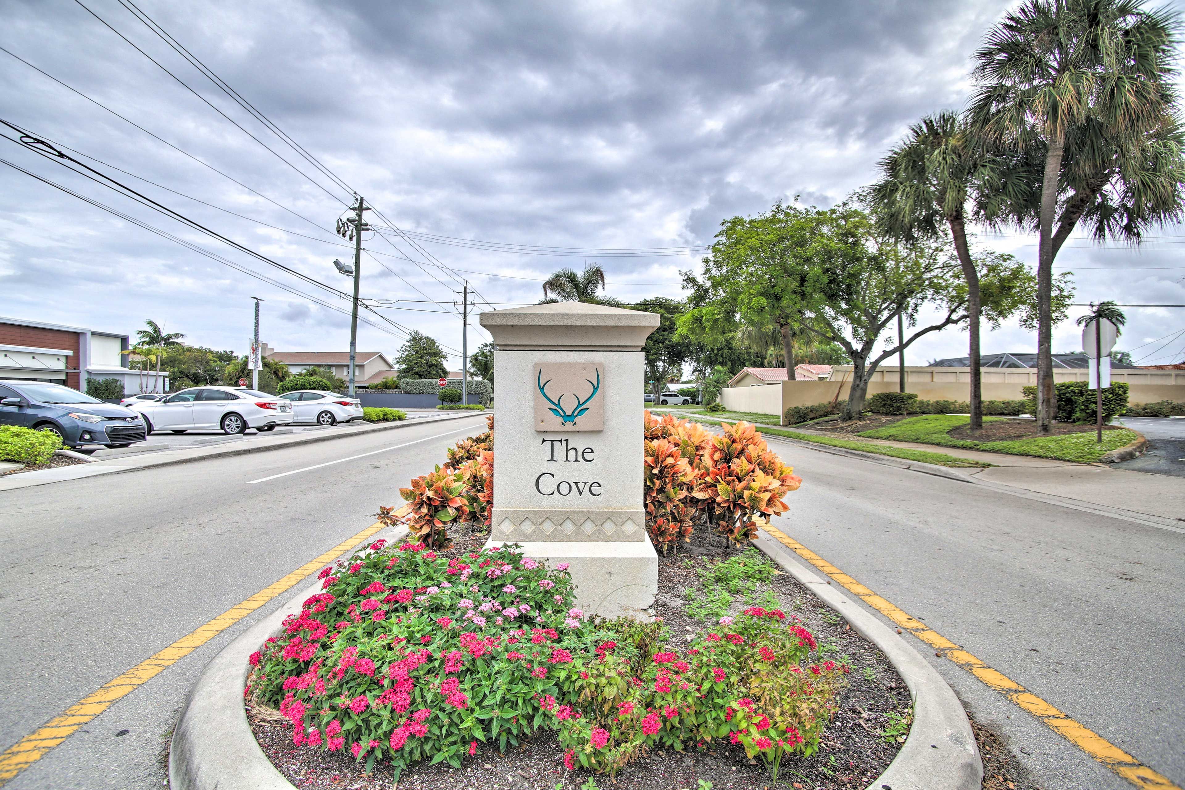 Area Attractions | The Cove Shopping Center | Less Than 1 Mile