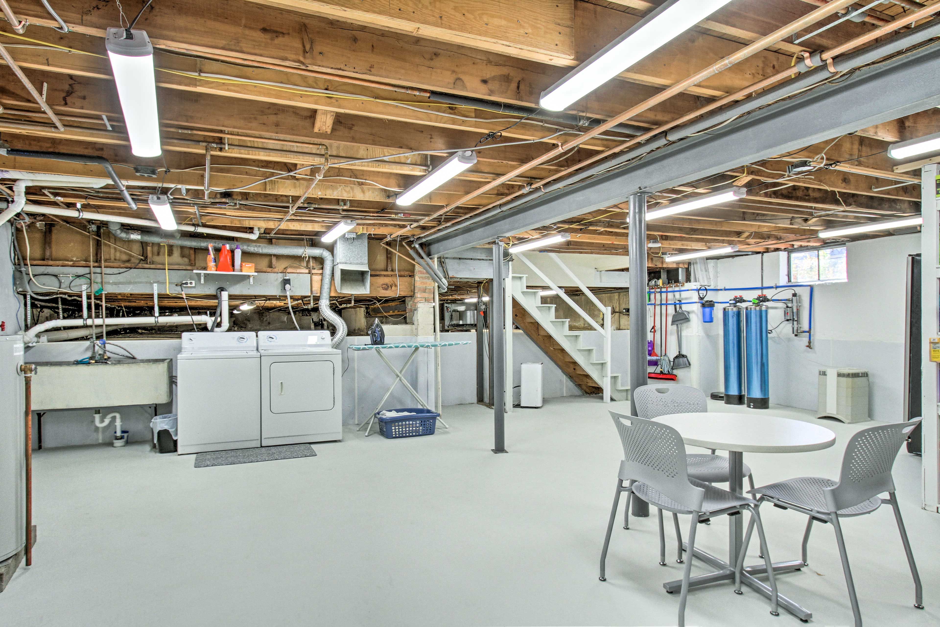 Basement | Lower Level | Washer/Dryer