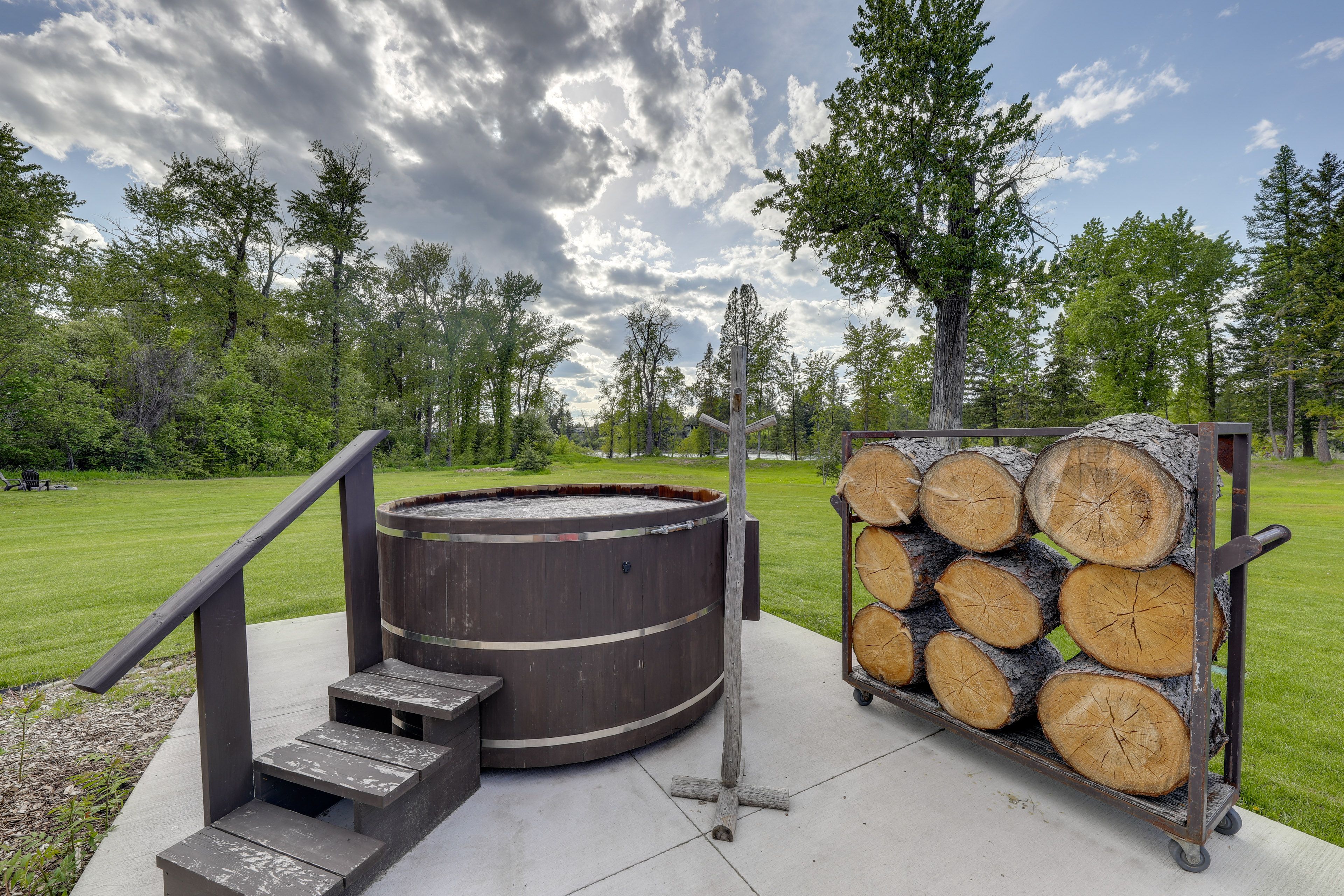 Shared Cedar Hot Tub
