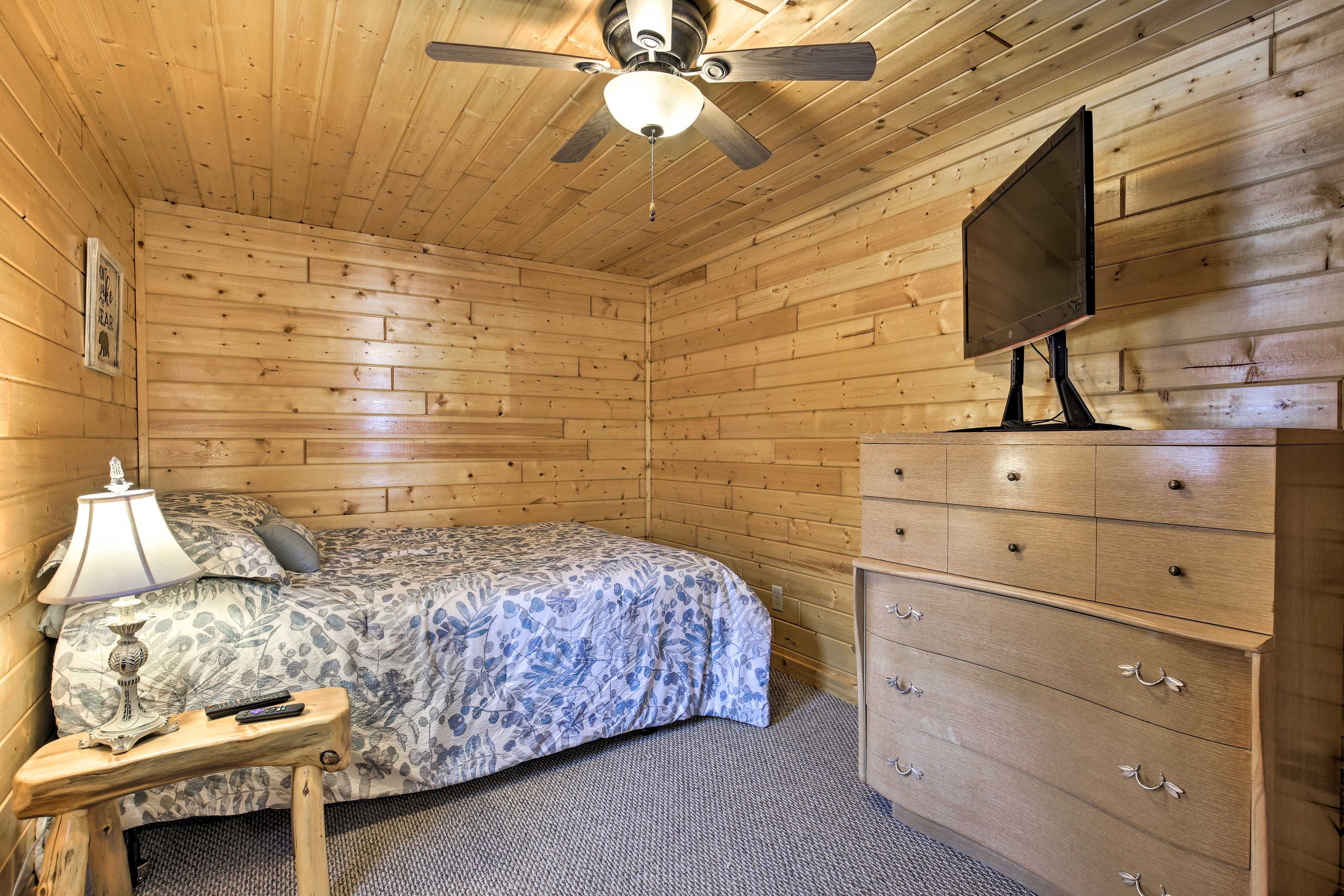 Bedroom 2 | Ceiling Fans