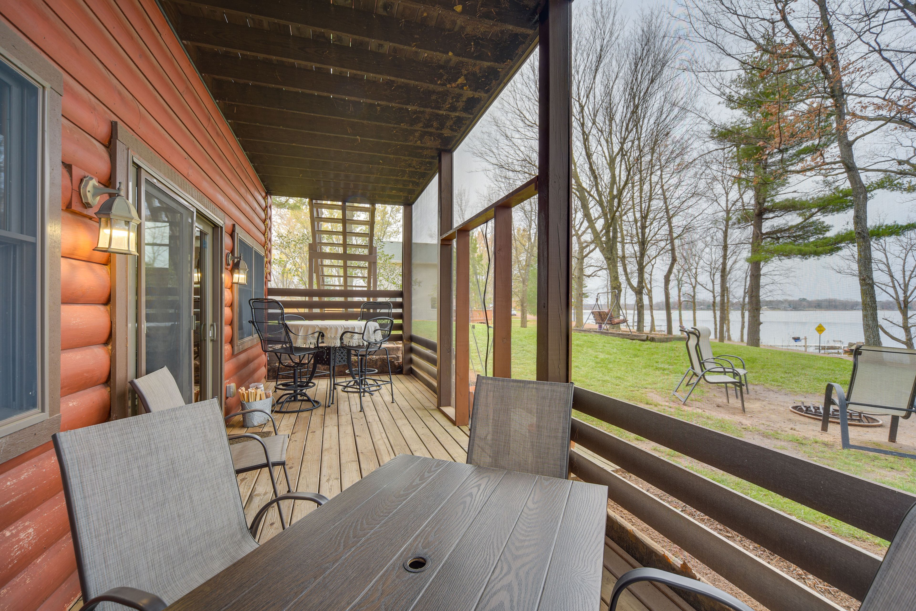 Screened Deck
